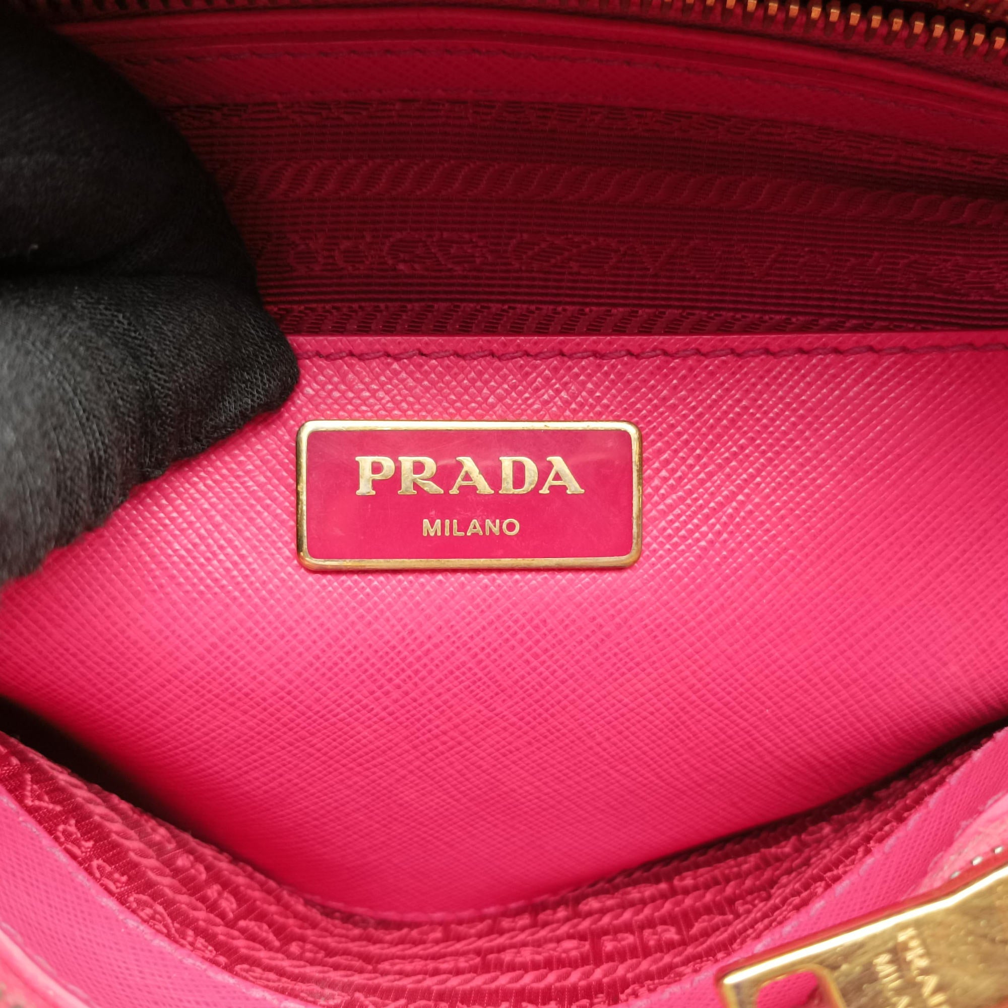 Pre-owned Prada Promenade Pink SAFFIANO Leather BN2558 handbag | stylenewstar