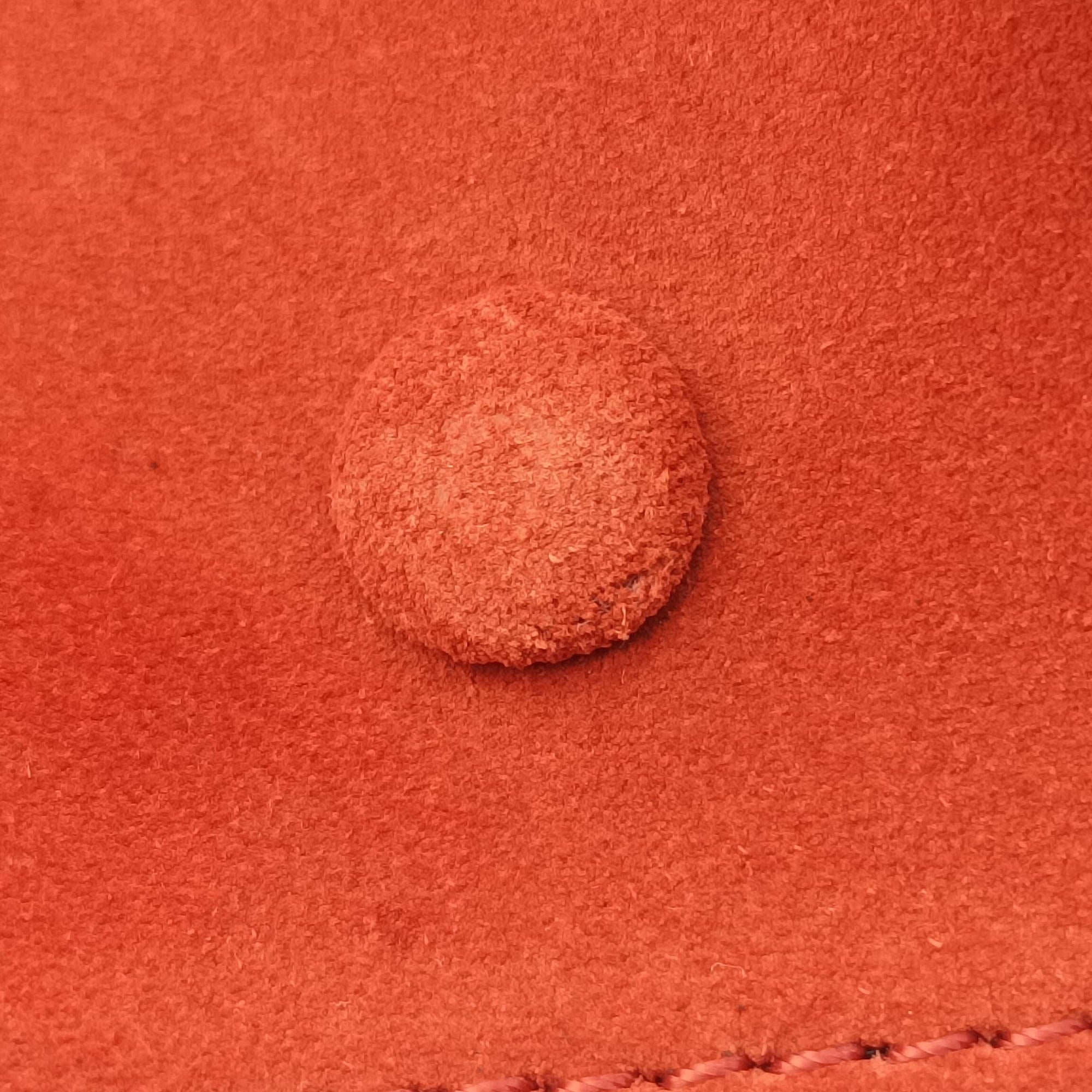 Secondhand Celine Trapeze Small Orange Suede×leather  shoulderbag | stylenewstar