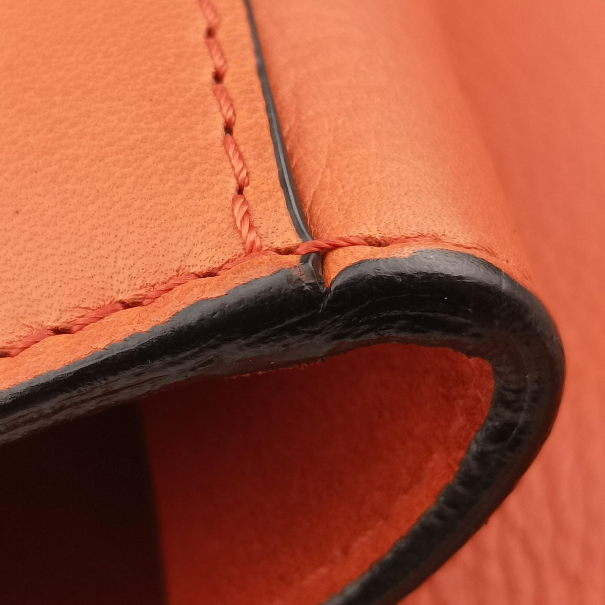 Secondhand Celine Trapeze Small Orange Suede×leather  shoulderbag | stylenewstar