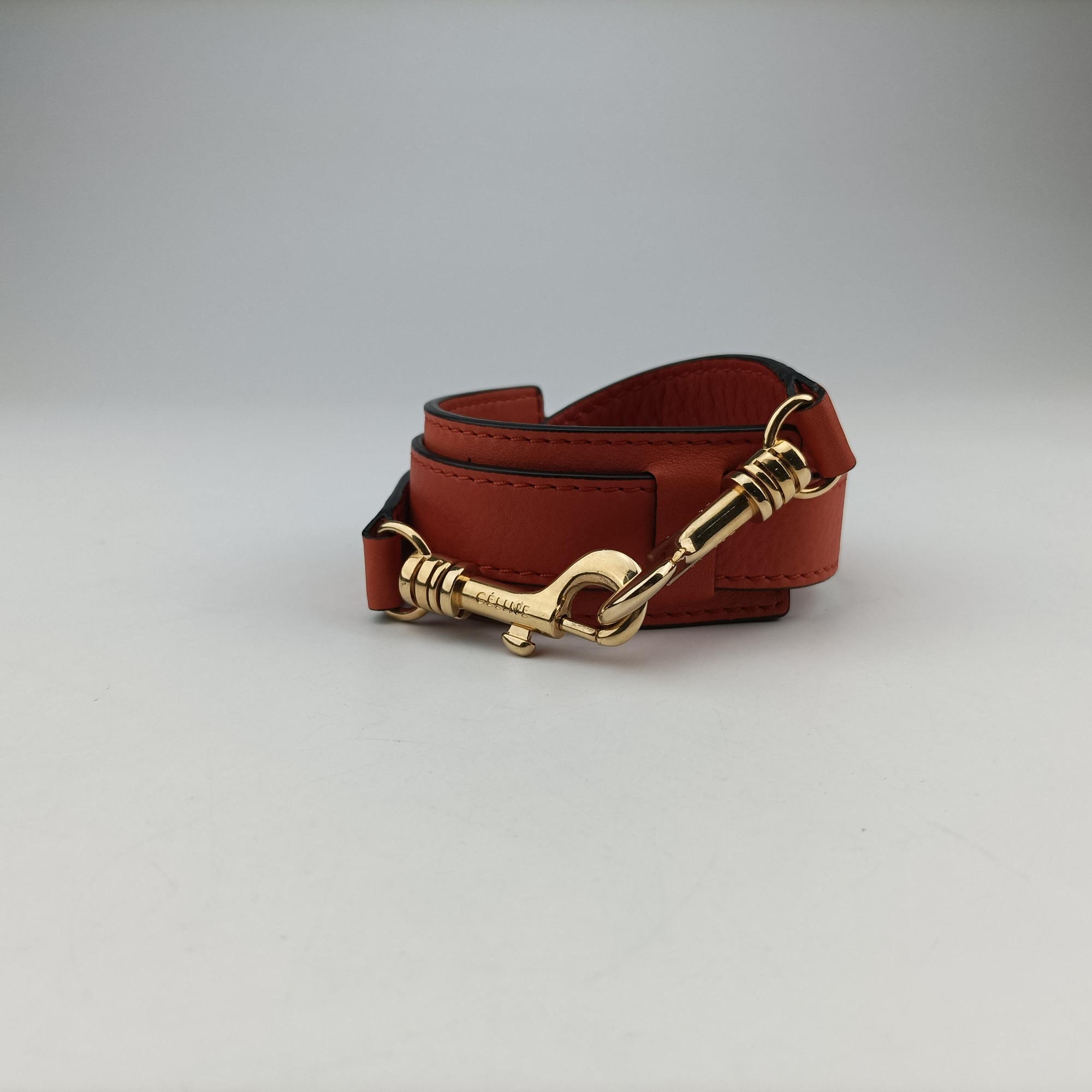Secondhand Celine Trapeze Small Orange Suede×leather  shoulderbag | stylenewstar