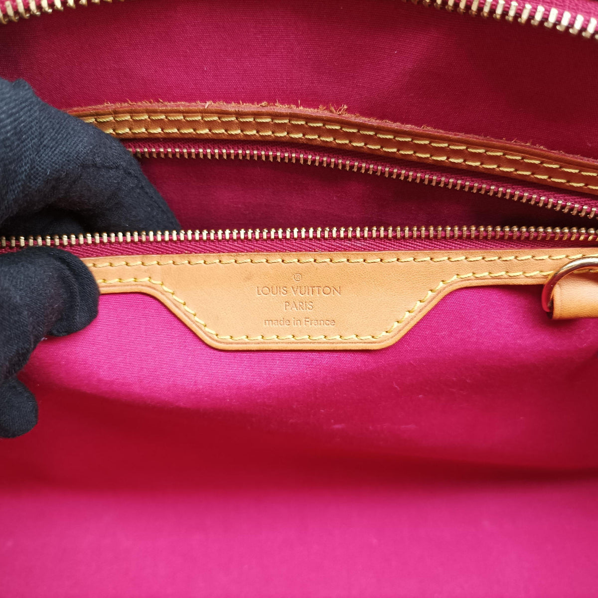 Pre-owned Louis Vuitton Brea MM ROSE INDIEN Vernis M91798 shoulderbag | stylenewstar
