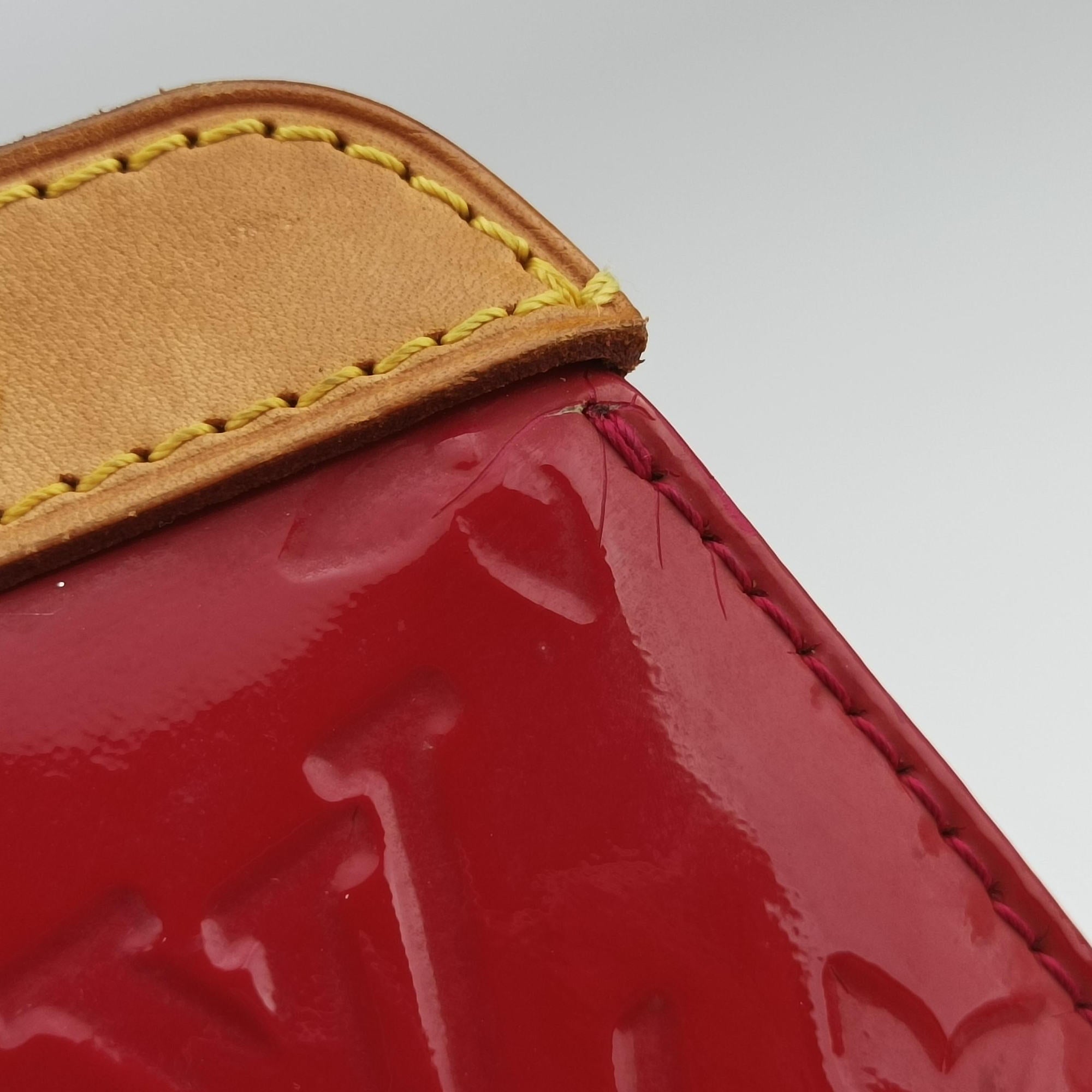Pre-owned Louis Vuitton Brea MM ROSE INDIEN Vernis M91798 shoulderbag | stylenewstar