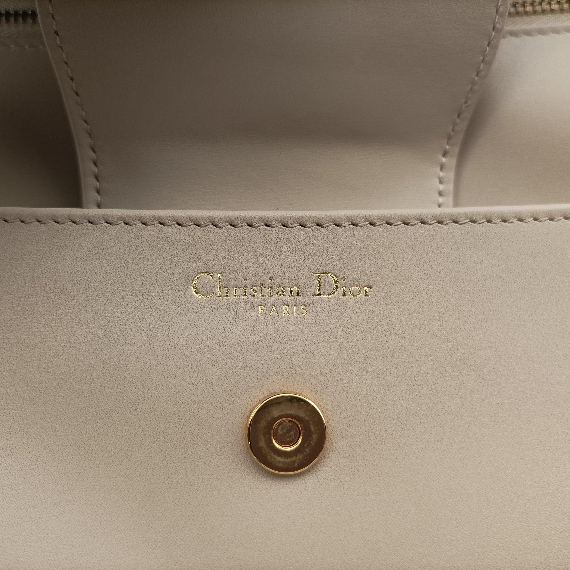 Vintage Christian Dior Diordouble Beige Leather  shoulderbag | stylenewstar