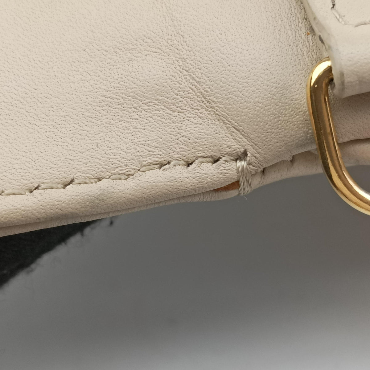 Vintage Christian Dior Diordouble Beige Leather  shoulderbag | stylenewstar