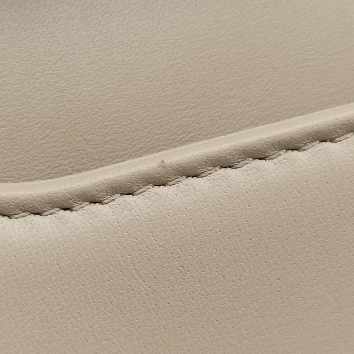 Vintage Christian Dior Diordouble Beige Leather  shoulderbag | stylenewstar