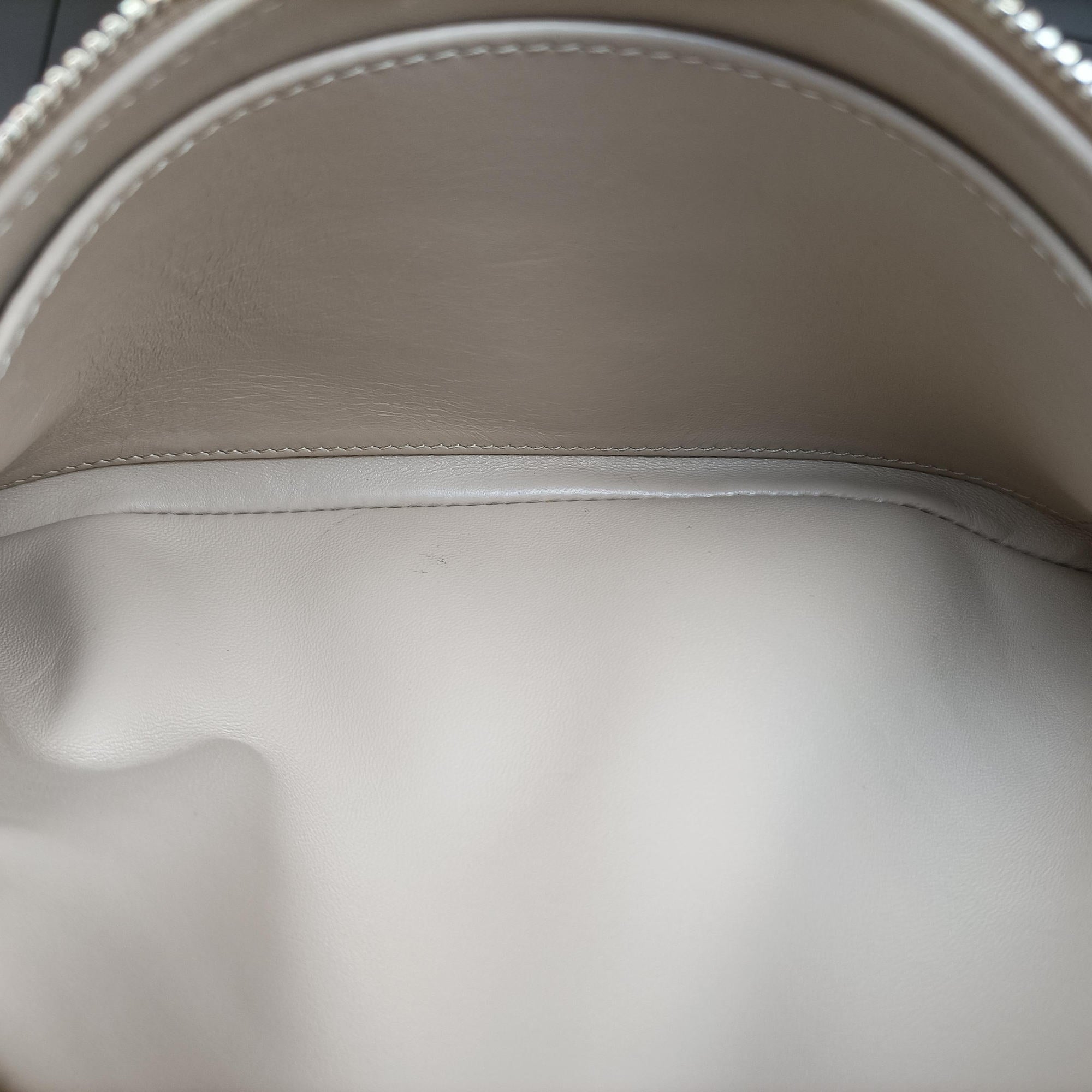Vintage Christian Dior Diordouble Beige Leather  shoulderbag | stylenewstar