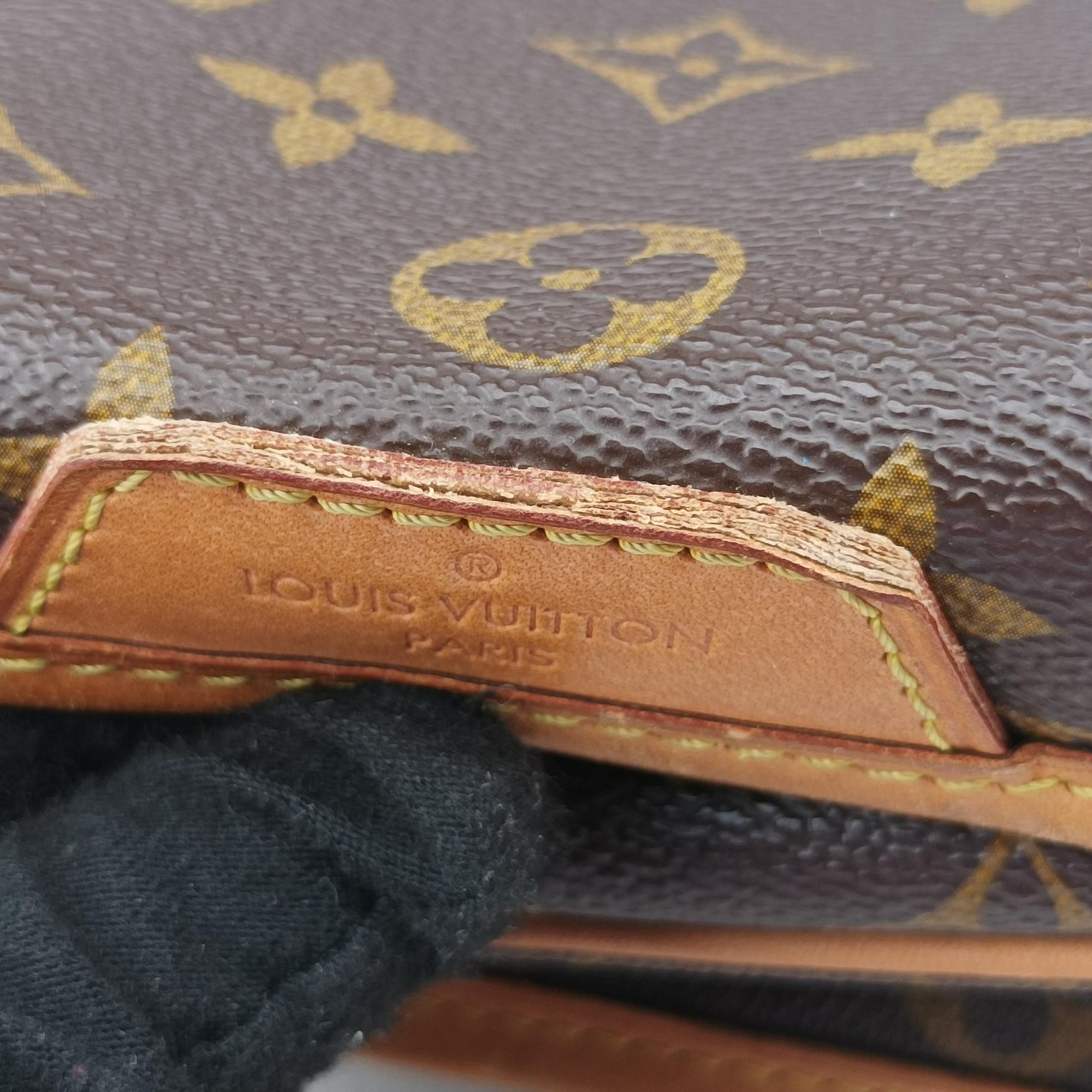 Pre-owned Louis Vuitton Menilmontant PM Brown Monogram canvas M40474 shoulderbag | stylenewstar