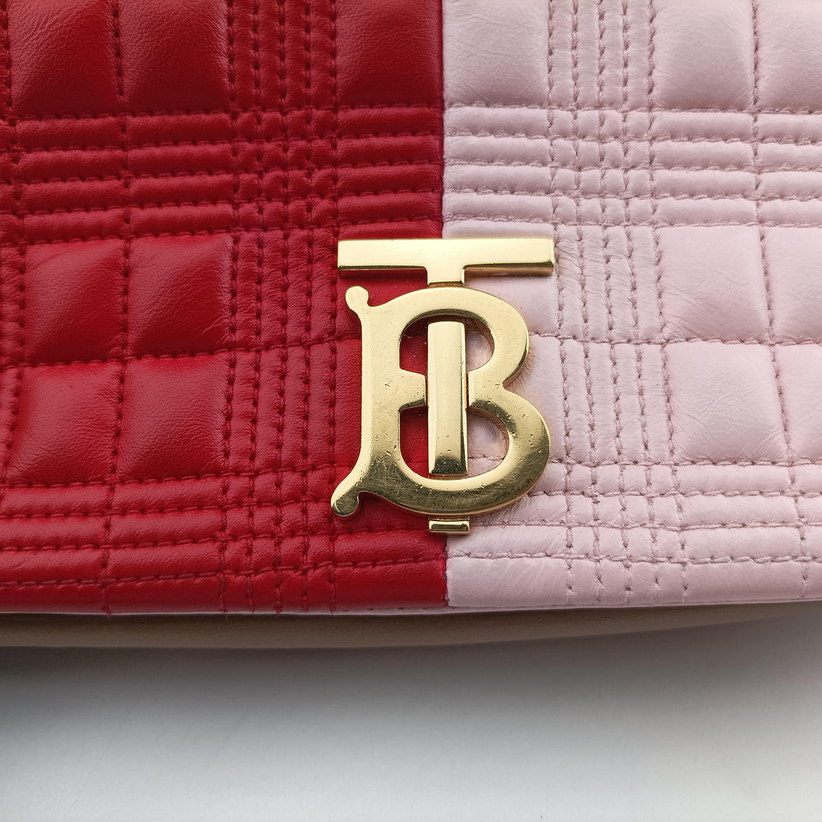 Pre-owned Burberry Lola chain TB Red×Pink×Beige Leather  shoulderbag | stylenewstar