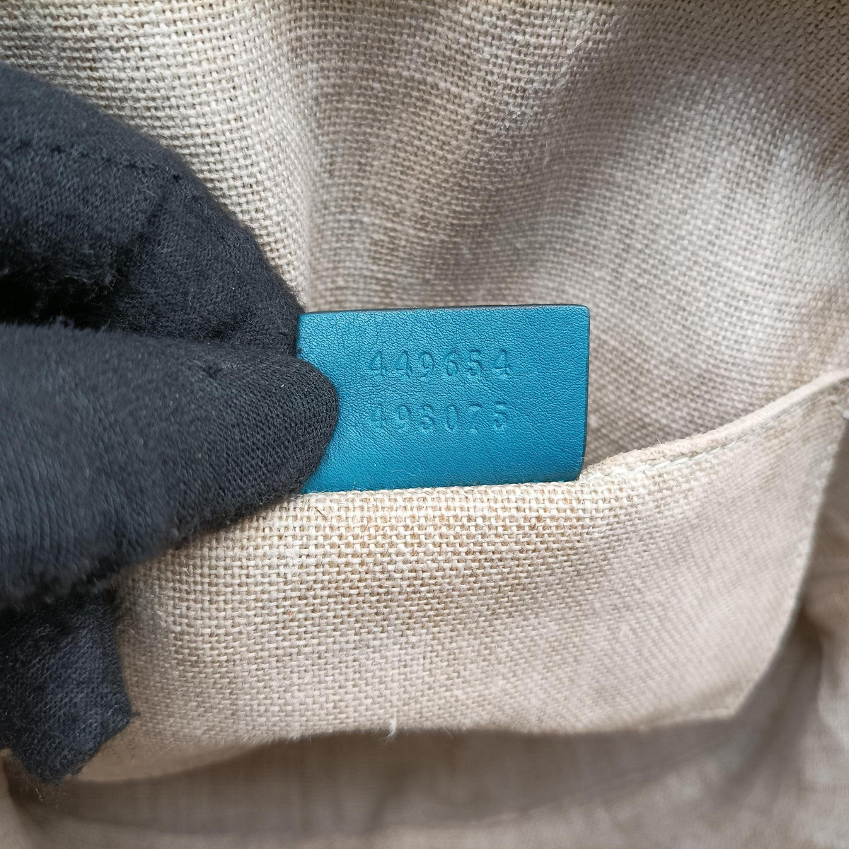 Secondhand Gucci Microguccissima Blue Leather 449654 shoulderbag | stylenewstar