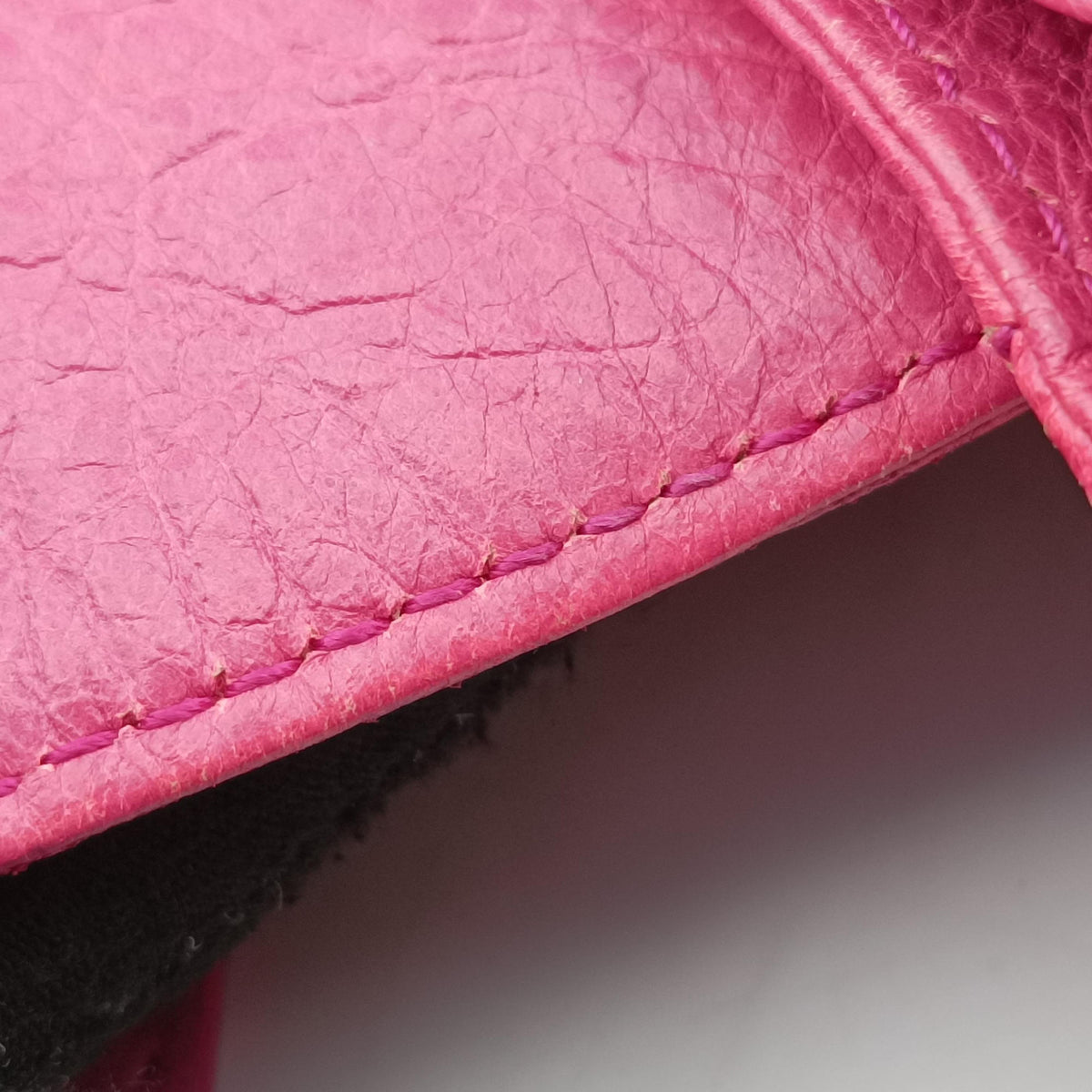 Pre-owned Balenciaga Classic Folk Messenger Pink lambskin  shoulderbag | stylenewstar