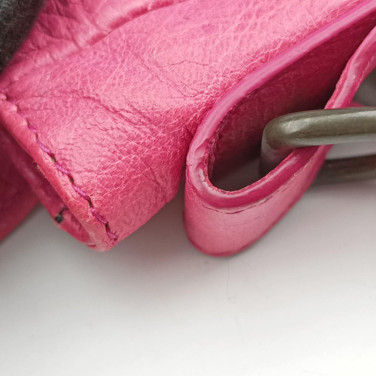 Pre-owned Balenciaga Classic Folk Messenger Pink lambskin  shoulderbag | stylenewstar