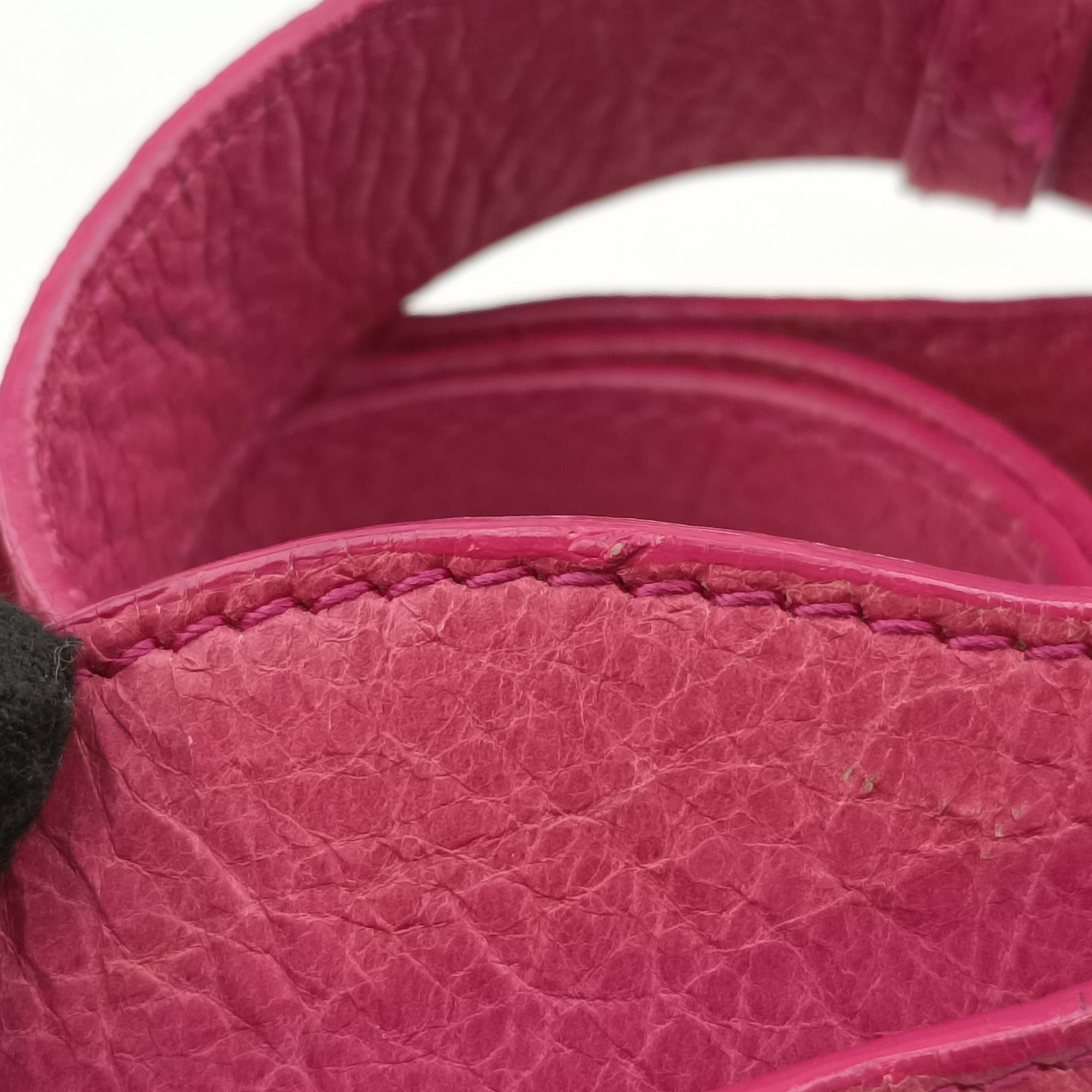 Pre-owned Balenciaga Classic Folk Messenger Pink lambskin  shoulderbag | stylenewstar
