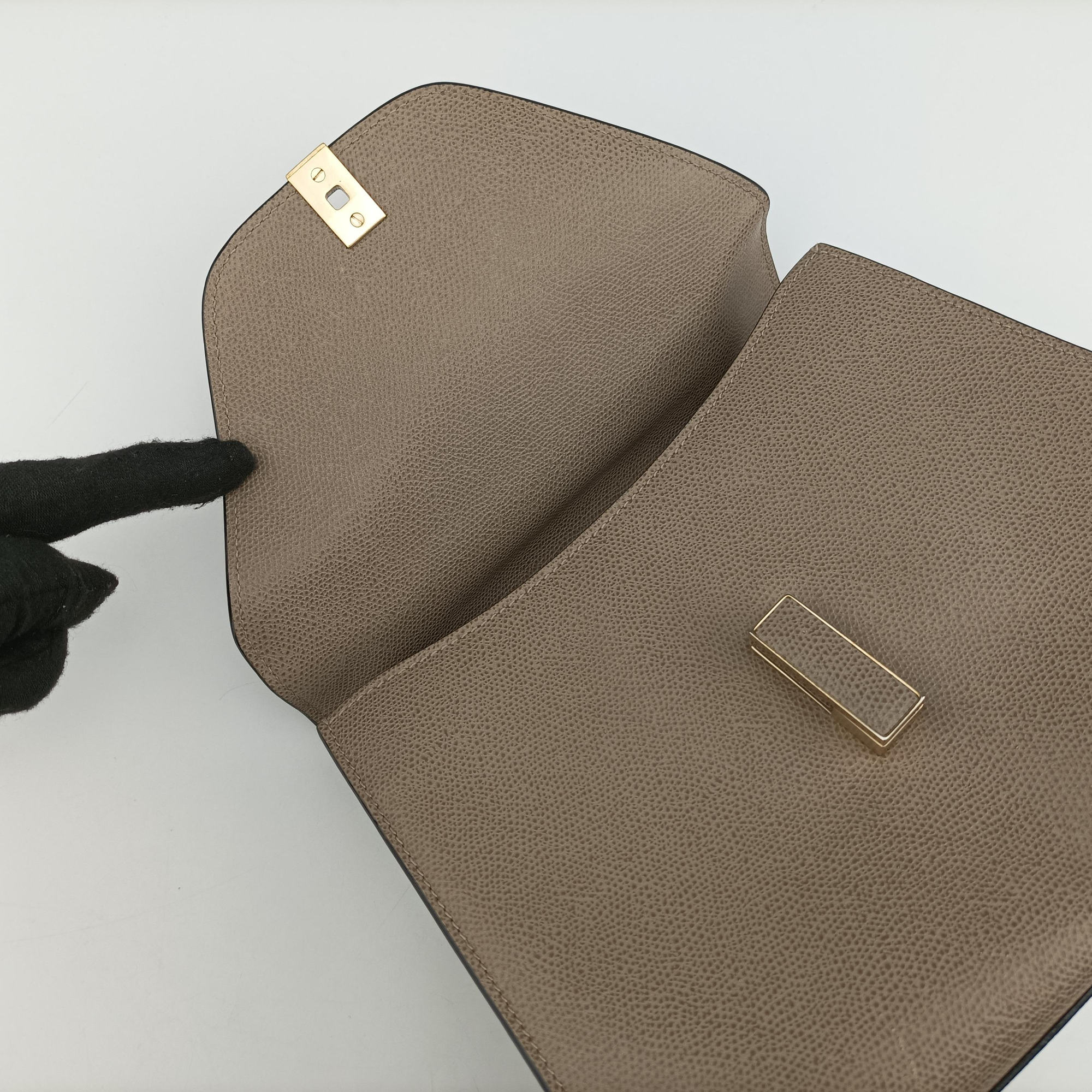 Secondhand Valextra Iside Grey Calfskin  shoulderbag | stylenewstar