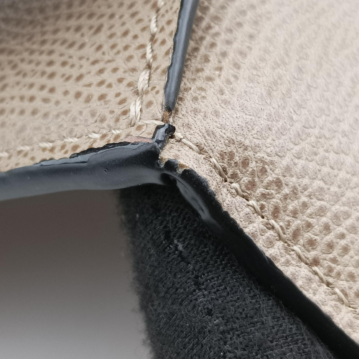 Secondhand Valextra Iside Grey Calfskin  shoulderbag | stylenewstar