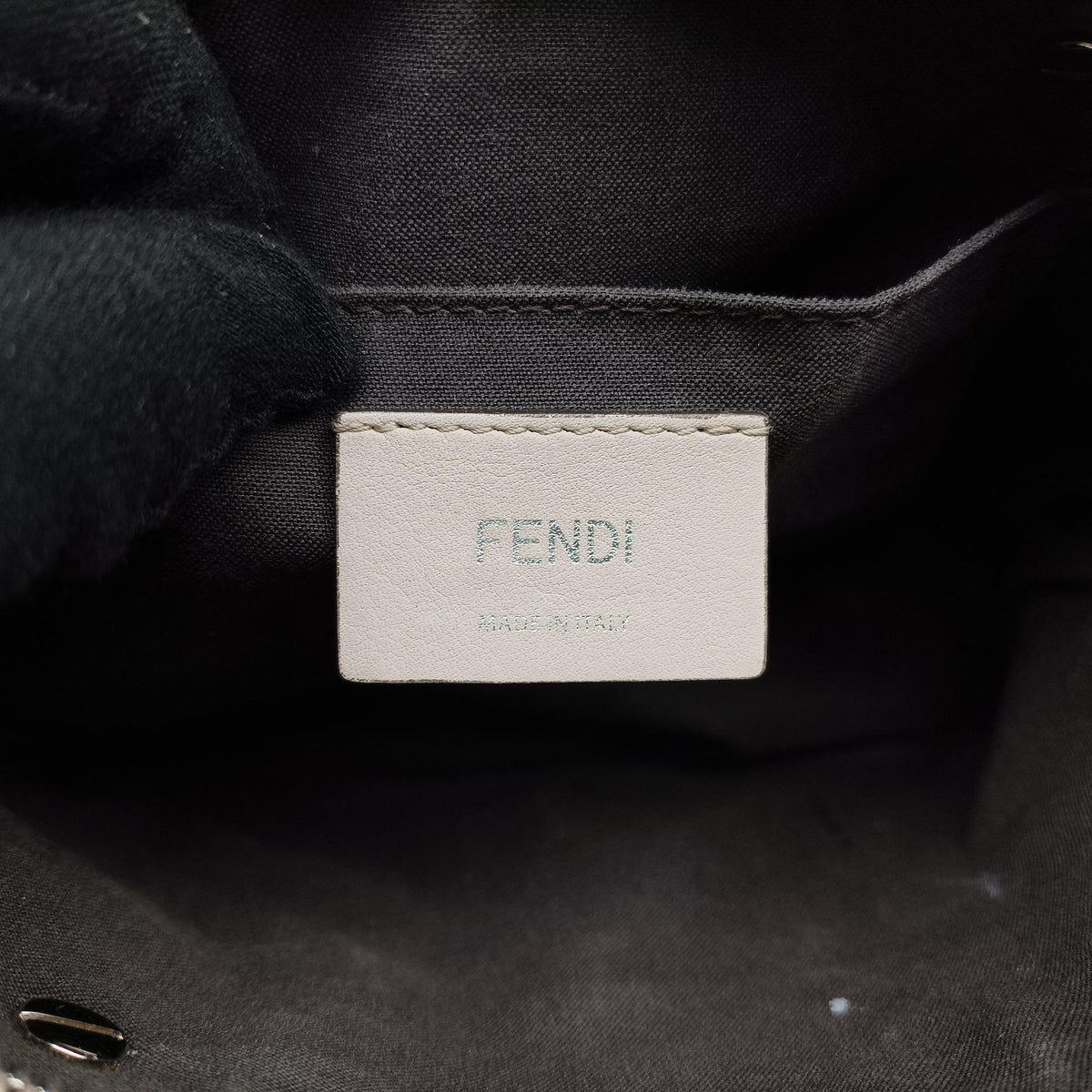 Secondhand Fendi By the Way Grey Leather 8BL135 shoulderbag | stylenewstar