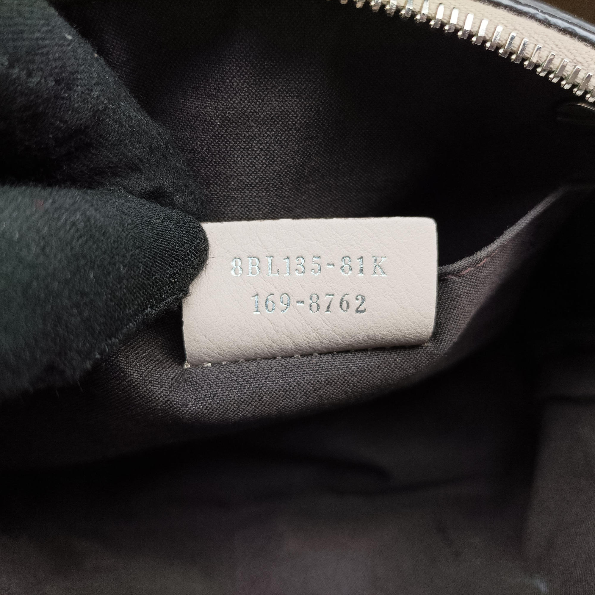 Secondhand Fendi By the Way Grey Leather 8BL135 shoulderbag | stylenewstar