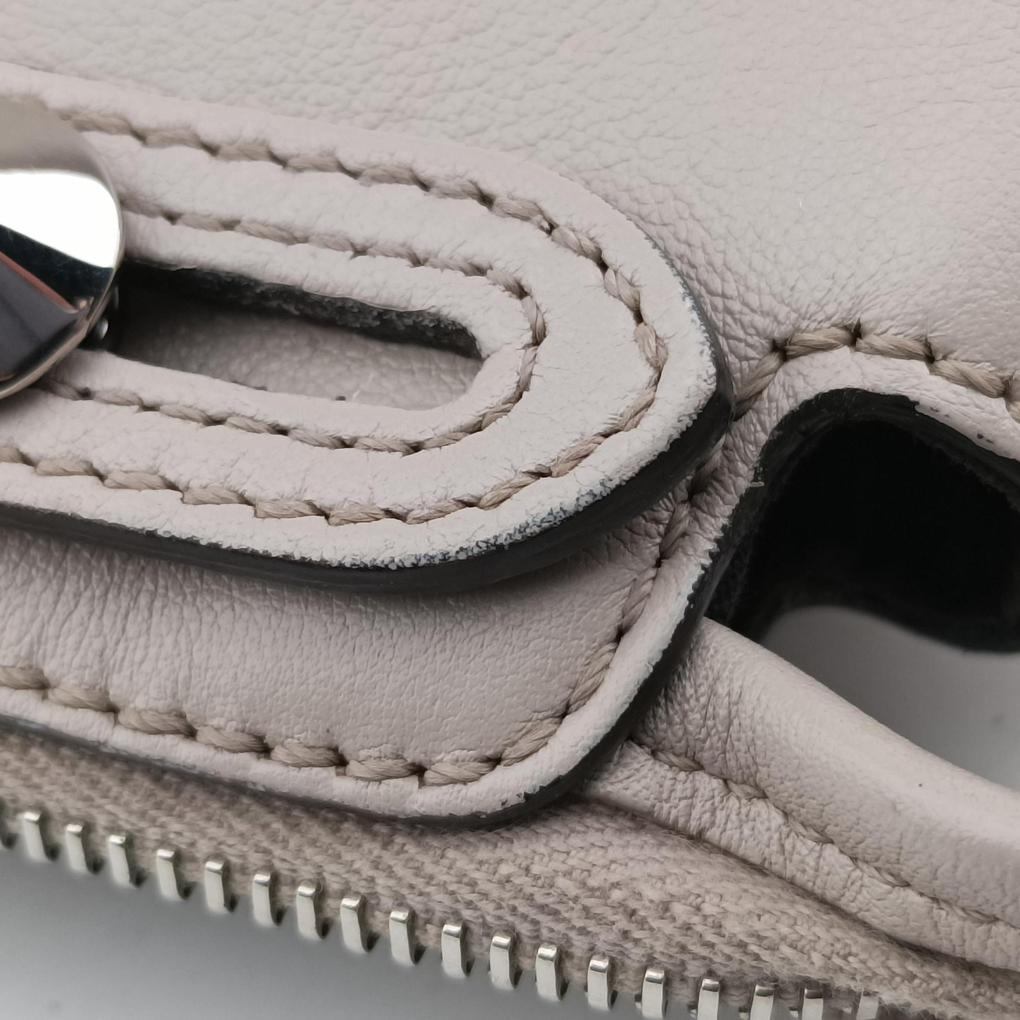 Secondhand Fendi By the Way Grey Leather 8BL135 shoulderbag | stylenewstar