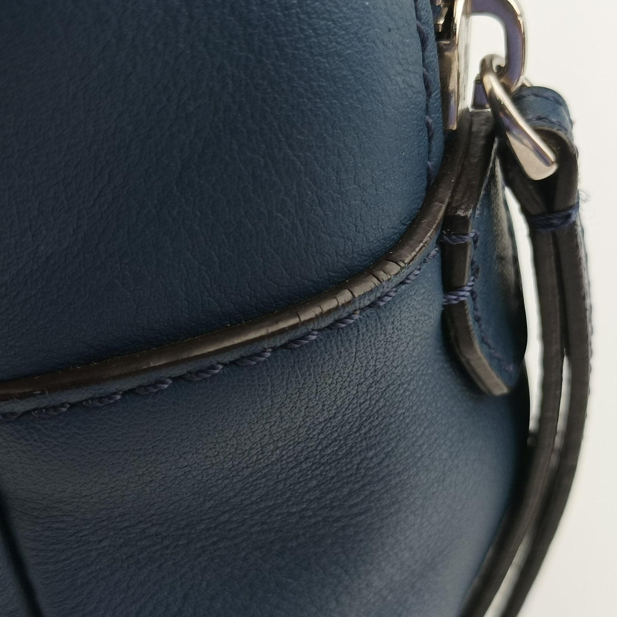 Pre-owned Fendi Studs By the Way Blue Leather 8BT281 shoulderbag | stylenewstar
