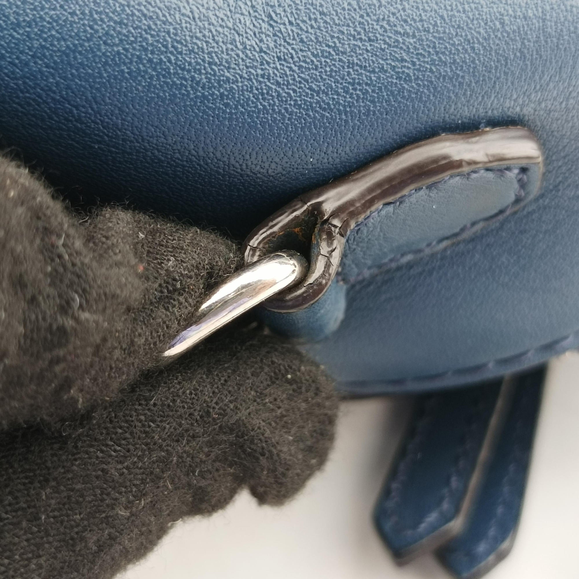 Pre-owned Fendi Studs By the Way Blue Leather 8BT281 shoulderbag | stylenewstar