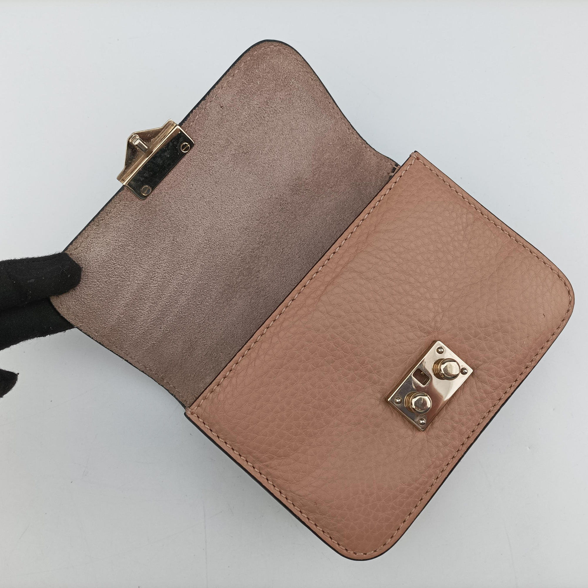 Pre-owned Valentino Rockstud Glam Lock Camel Leather  shoulderbag | stylenewstar