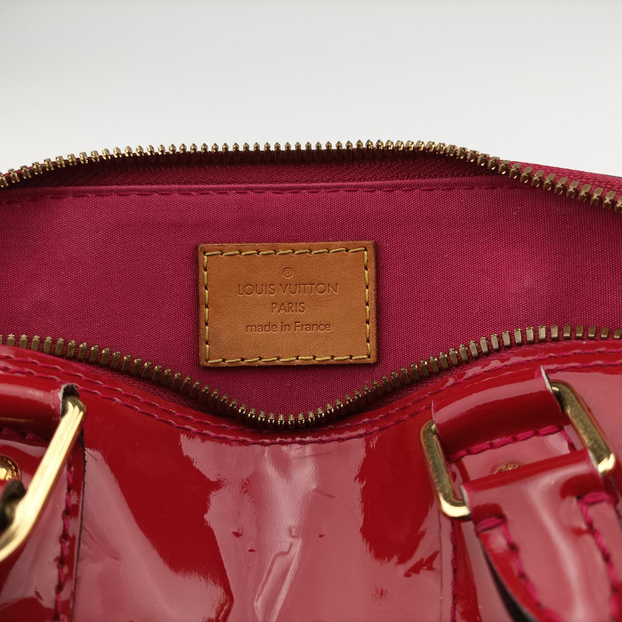 Pre-owned Louis Vuitton Alma BB pomme d'amour Vernis M90174 shoulderbag | stylenewstar
