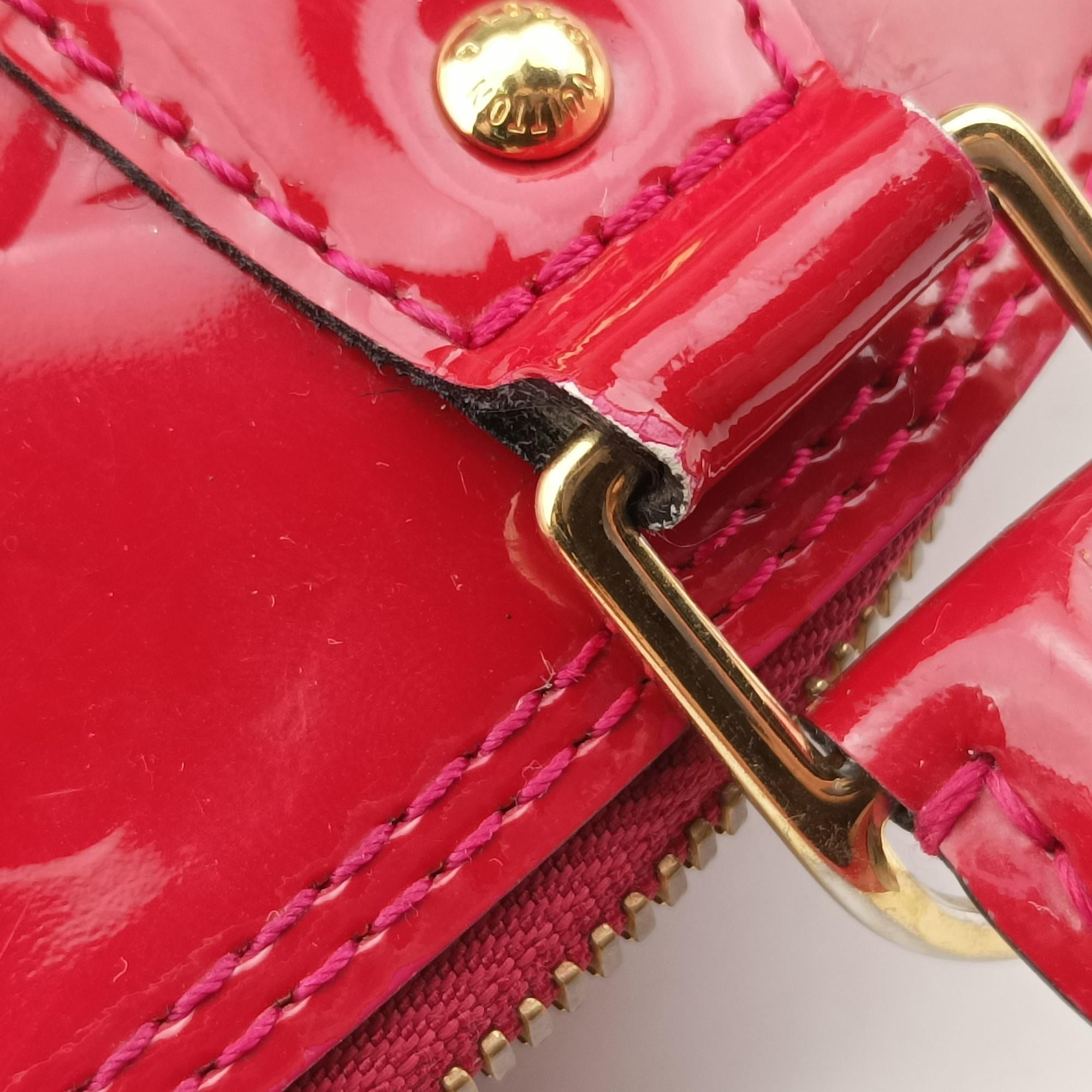 Pre-owned Louis Vuitton Alma BB pomme d'amour Vernis M90174 shoulderbag | stylenewstar