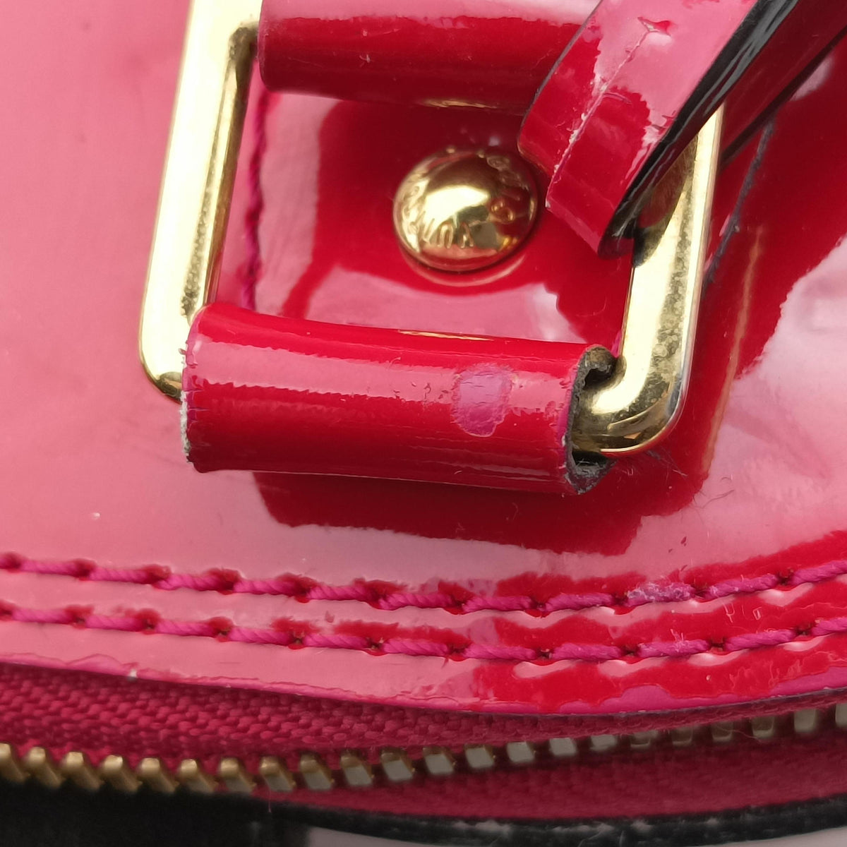Pre-owned Louis Vuitton Alma BB pomme d'amour Vernis M90174 shoulderbag | stylenewstar