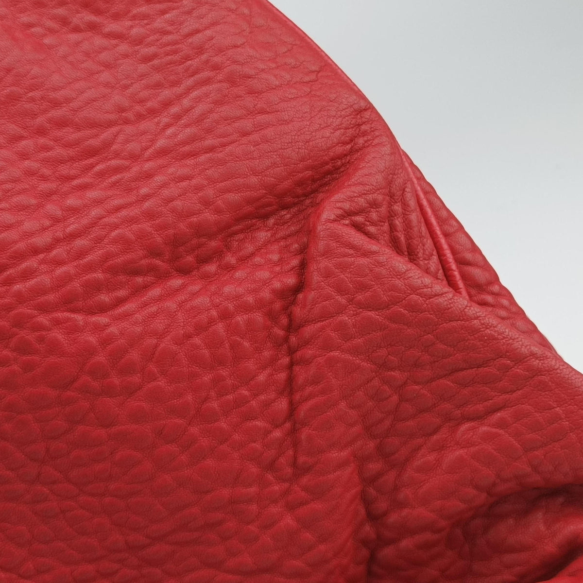 Pre-owned Fendi Mia Red Leather 8BR616 handbag | stylenewstar