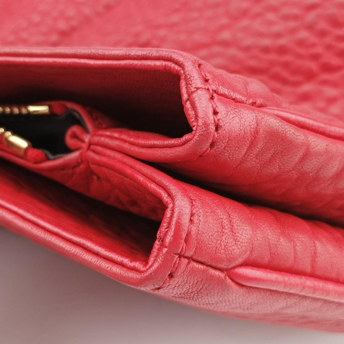 Pre-owned Fendi Mia Red Leather 8BR616 handbag | stylenewstar