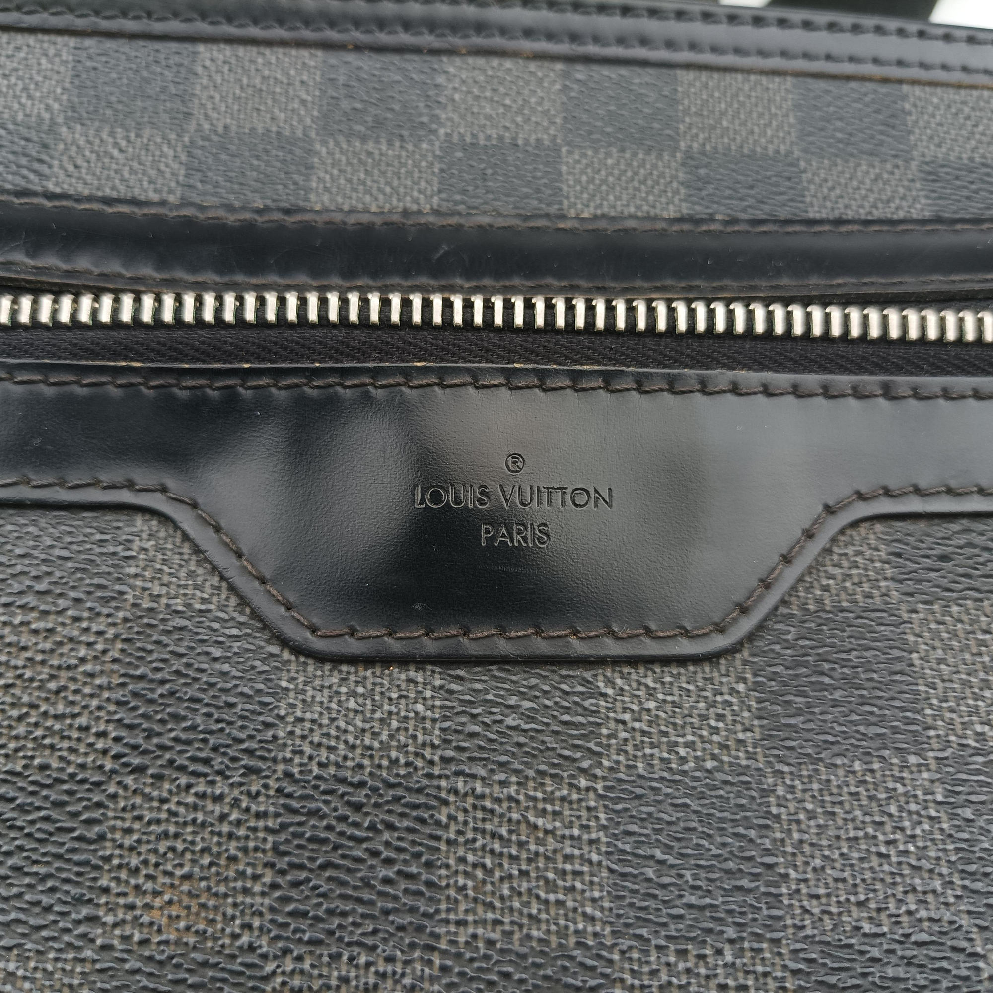 Pre-owned Louis Vuitton Thomas Noir Damier Graphite N58028 shoulderbag | stylenewstar