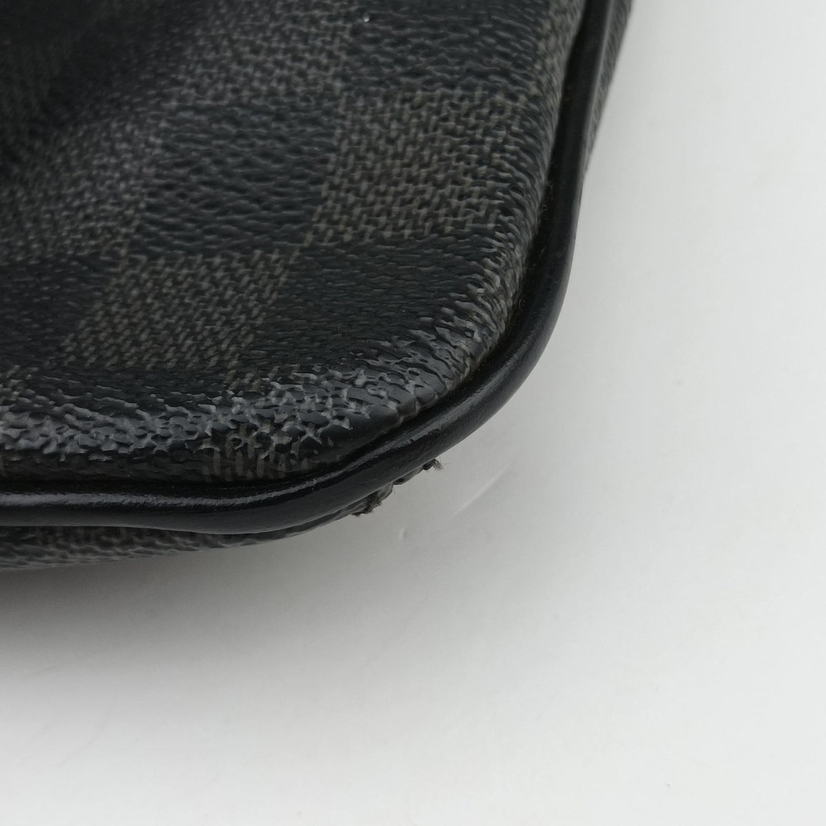 Pre-owned Louis Vuitton Thomas Noir Damier Graphite N58028 shoulderbag | stylenewstar