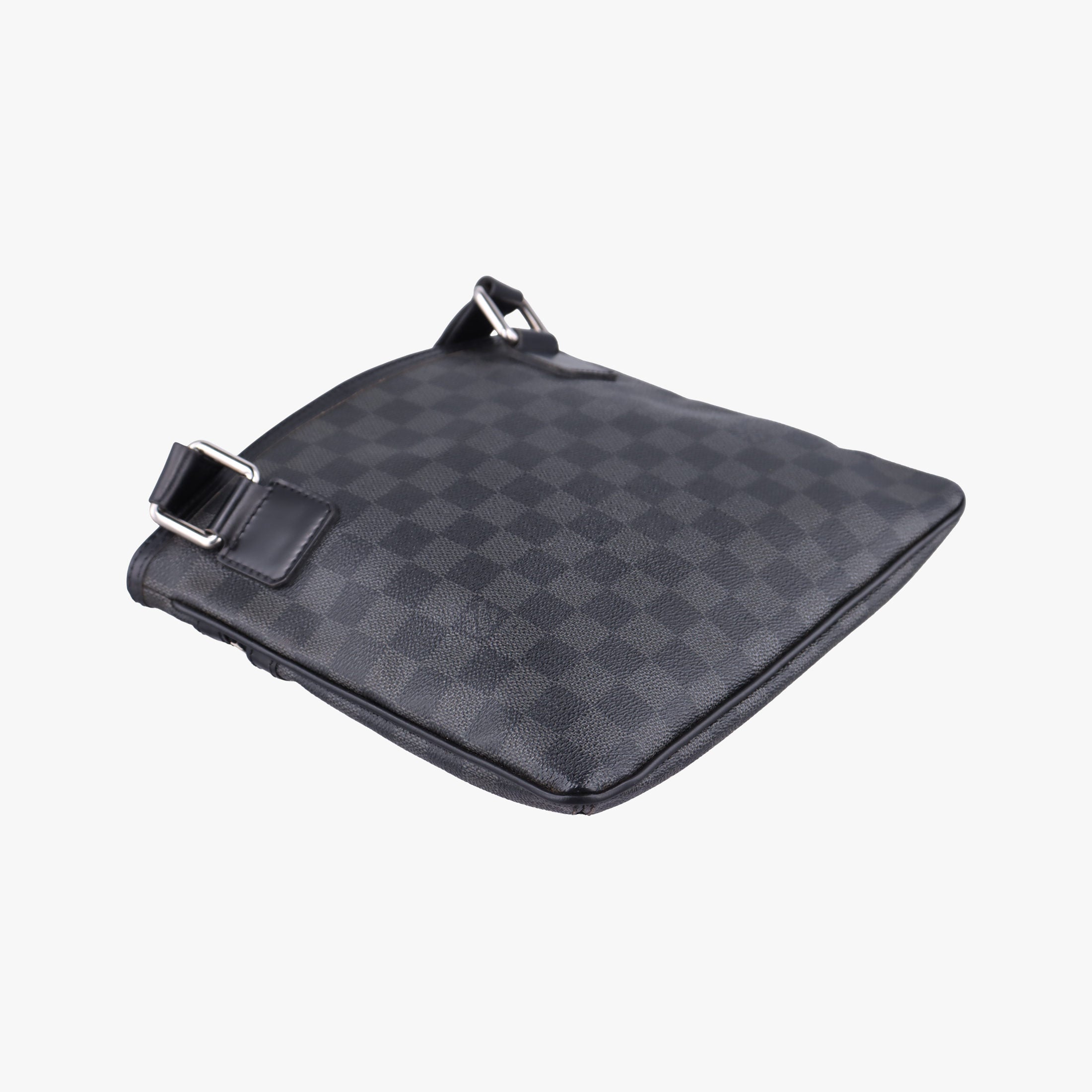 Pre-owned Louis Vuitton Thomas Noir Damier Graphite N58028 shoulderbag | stylenewstar