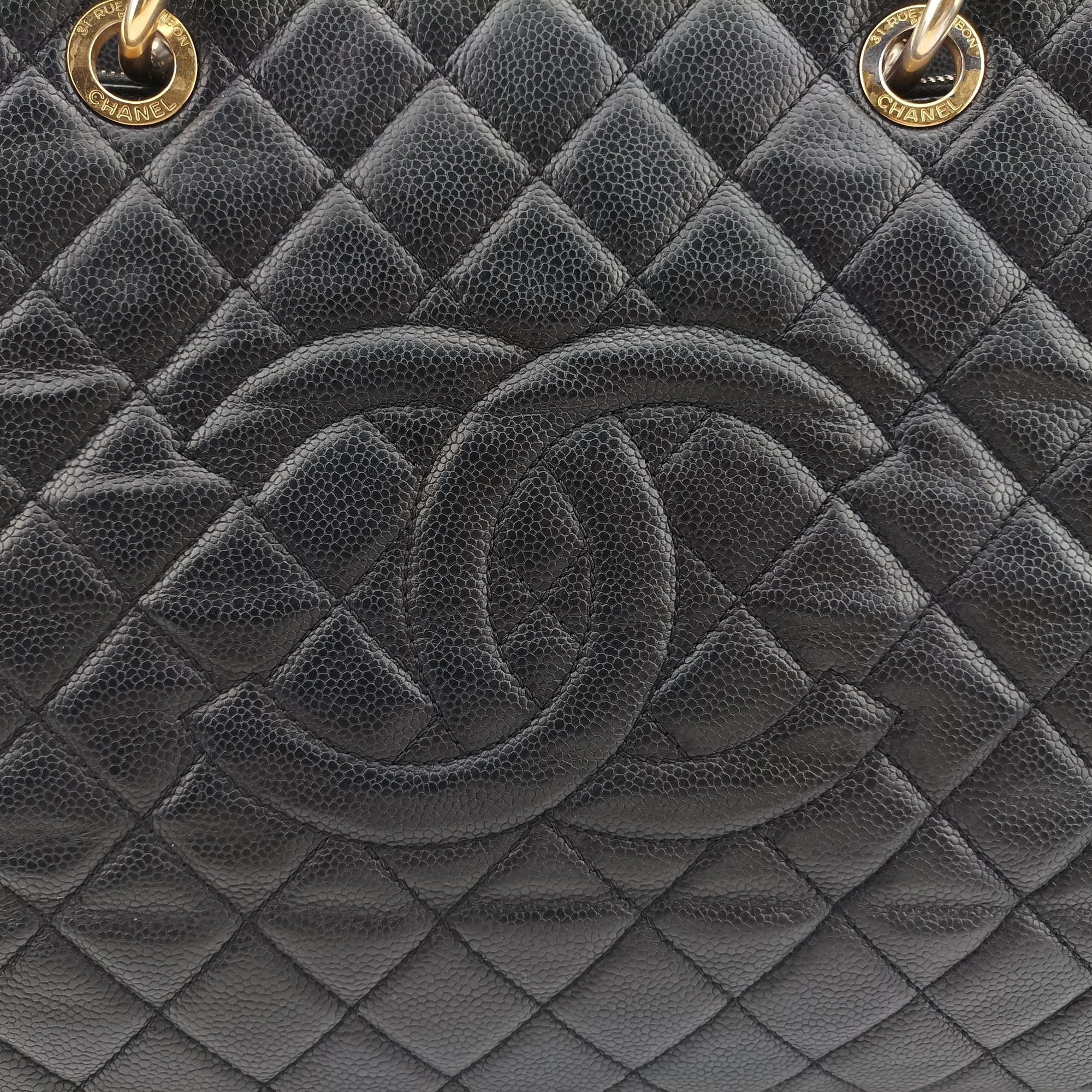 Pre-owned Chanel Matelasse Cocomark GST Black Leather A66865 shoulderbag | stylenewstar