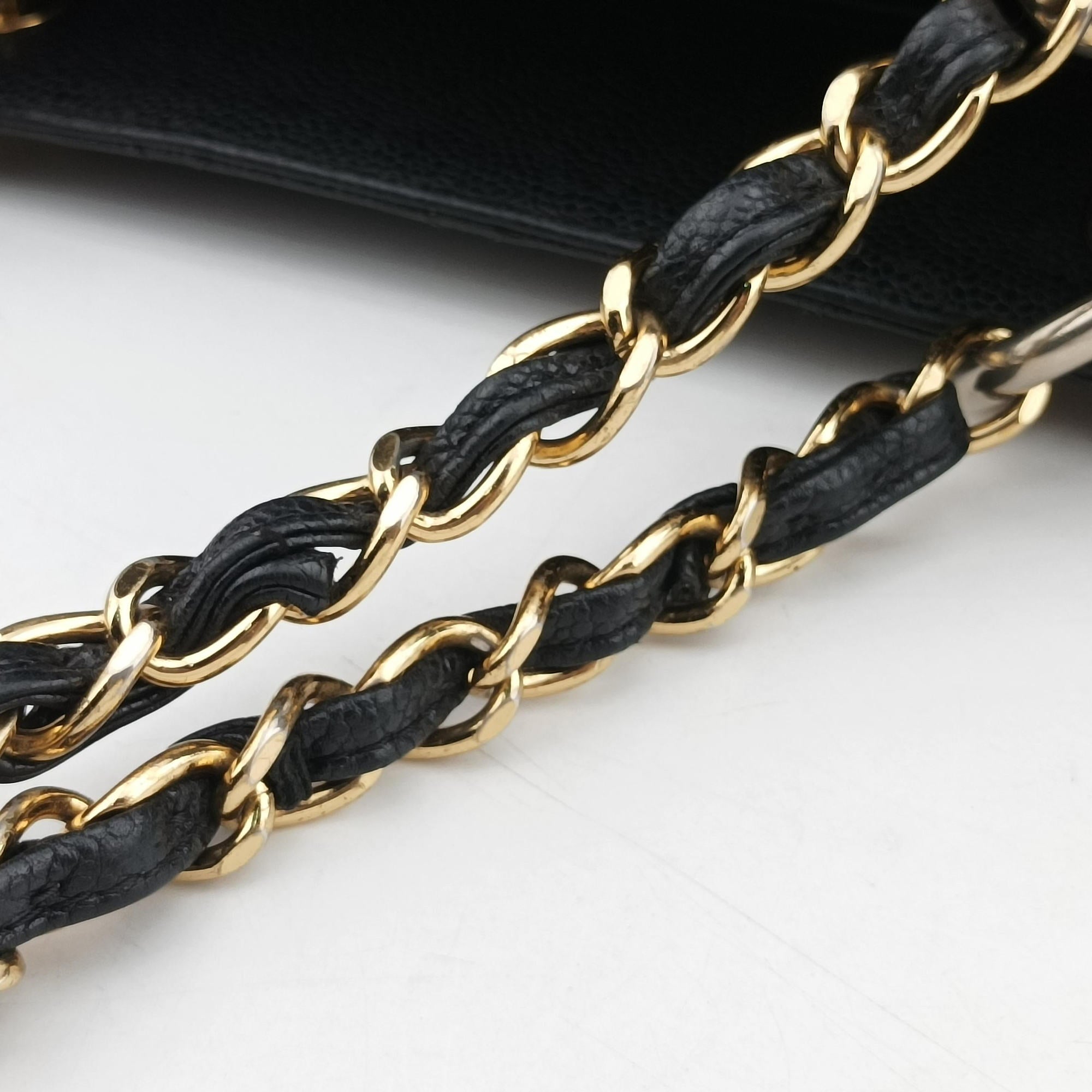 Pre-owned Chanel Matelasse Cocomark GST Black Leather A66865 shoulderbag | stylenewstar