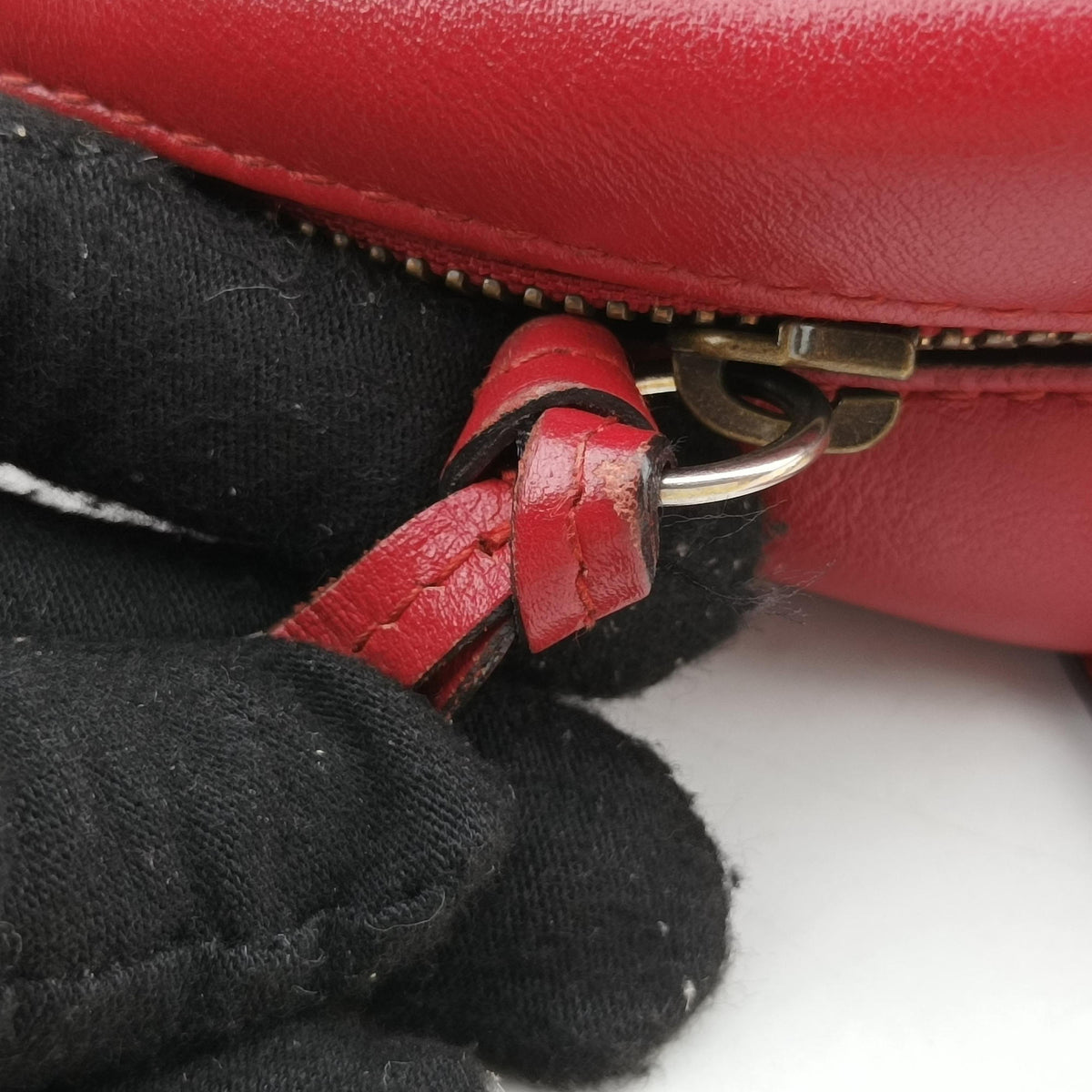 Pre-owned Gucci GG Marmont Red Leather 447632 shoulderbag | stylenewstar