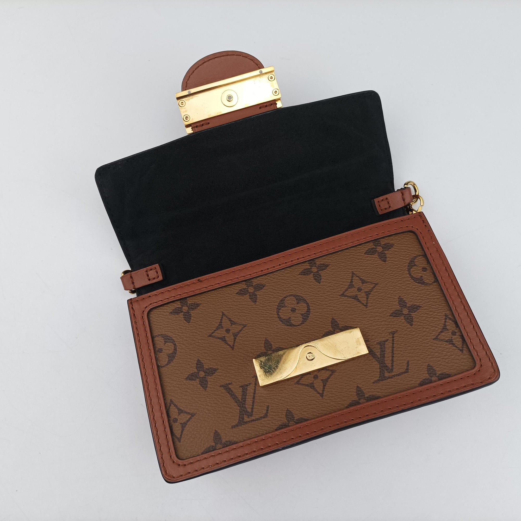 Pre-owned Louis Vuitton Portefeuille Dauphine Brown Monogram Reverse M68746 shoulderbag | stylenewstar