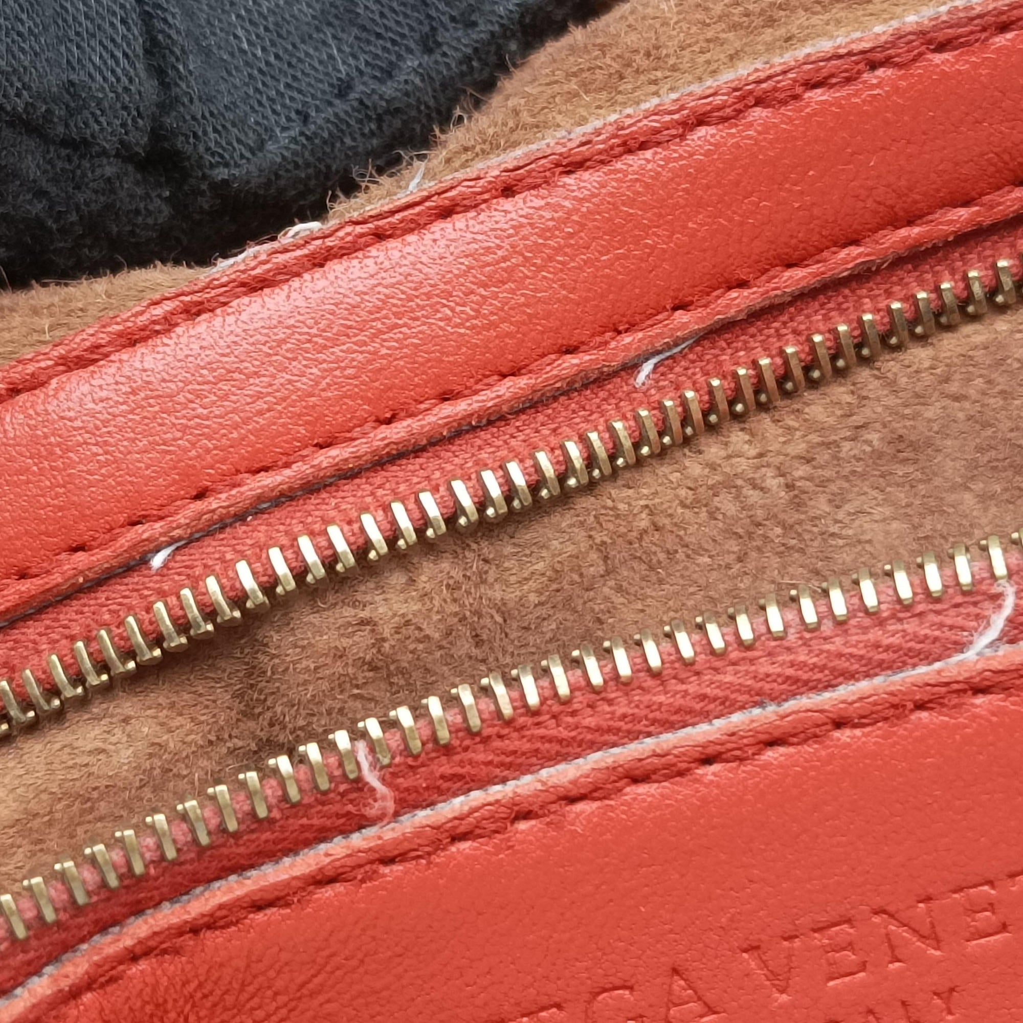 Pre-owned Bottega Veneta Intrecciato Red lambskin  handbag | stylenewstar