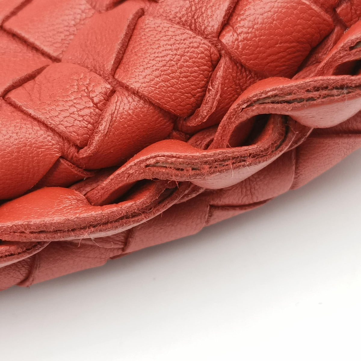 Pre-owned Bottega Veneta Intrecciato Red lambskin  handbag | stylenewstar