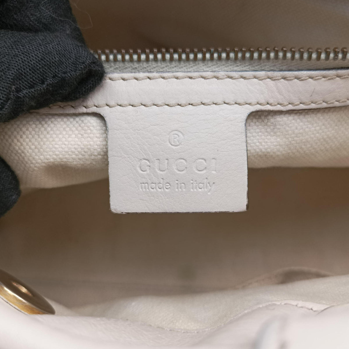 Pre-owned Gucci GG Running White×Beige Canvas×Leather 247183 handbag | stylenewstar