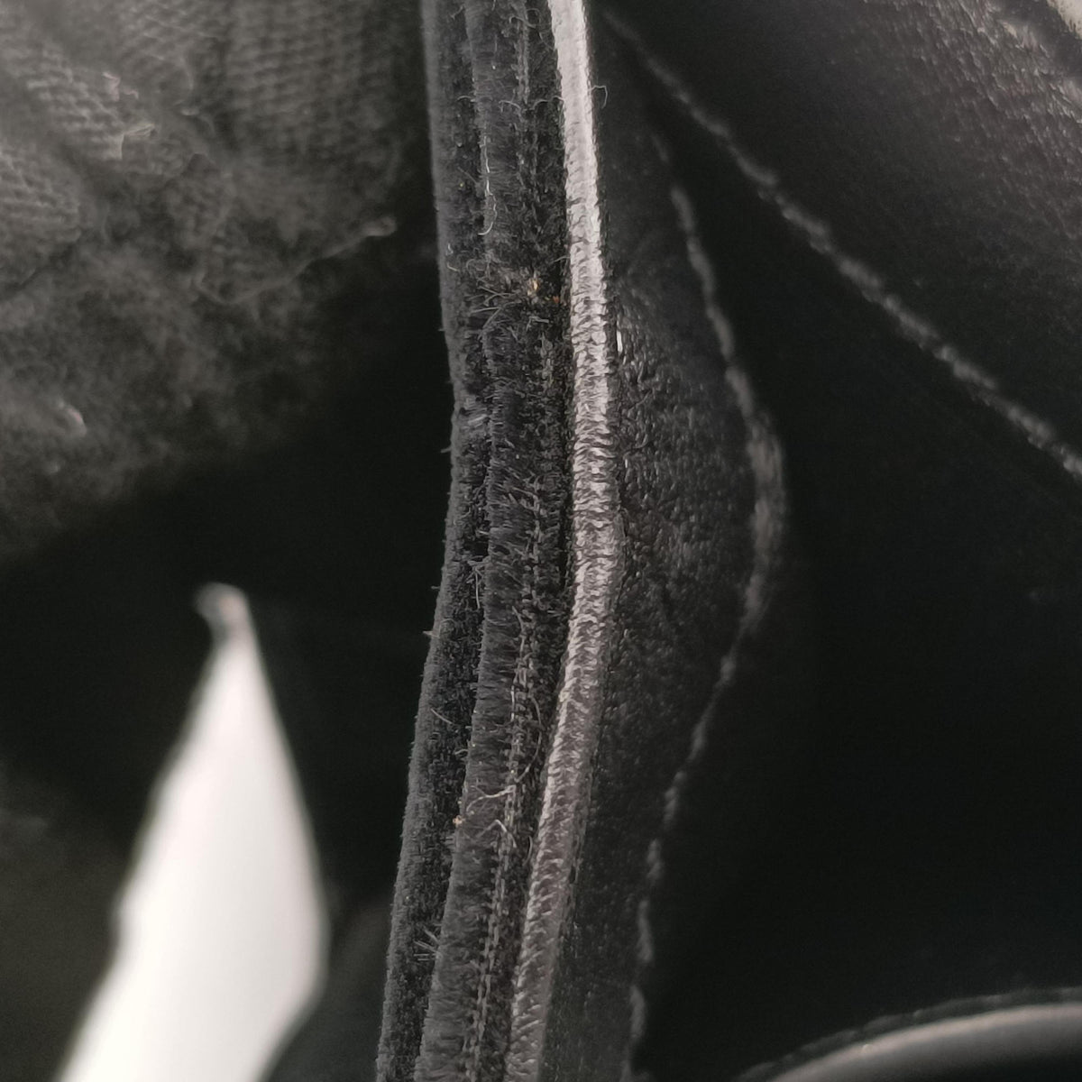 Secondhand Yves Saint Laurent KATE Black velour 474366 shoulderbag | stylenewstar
