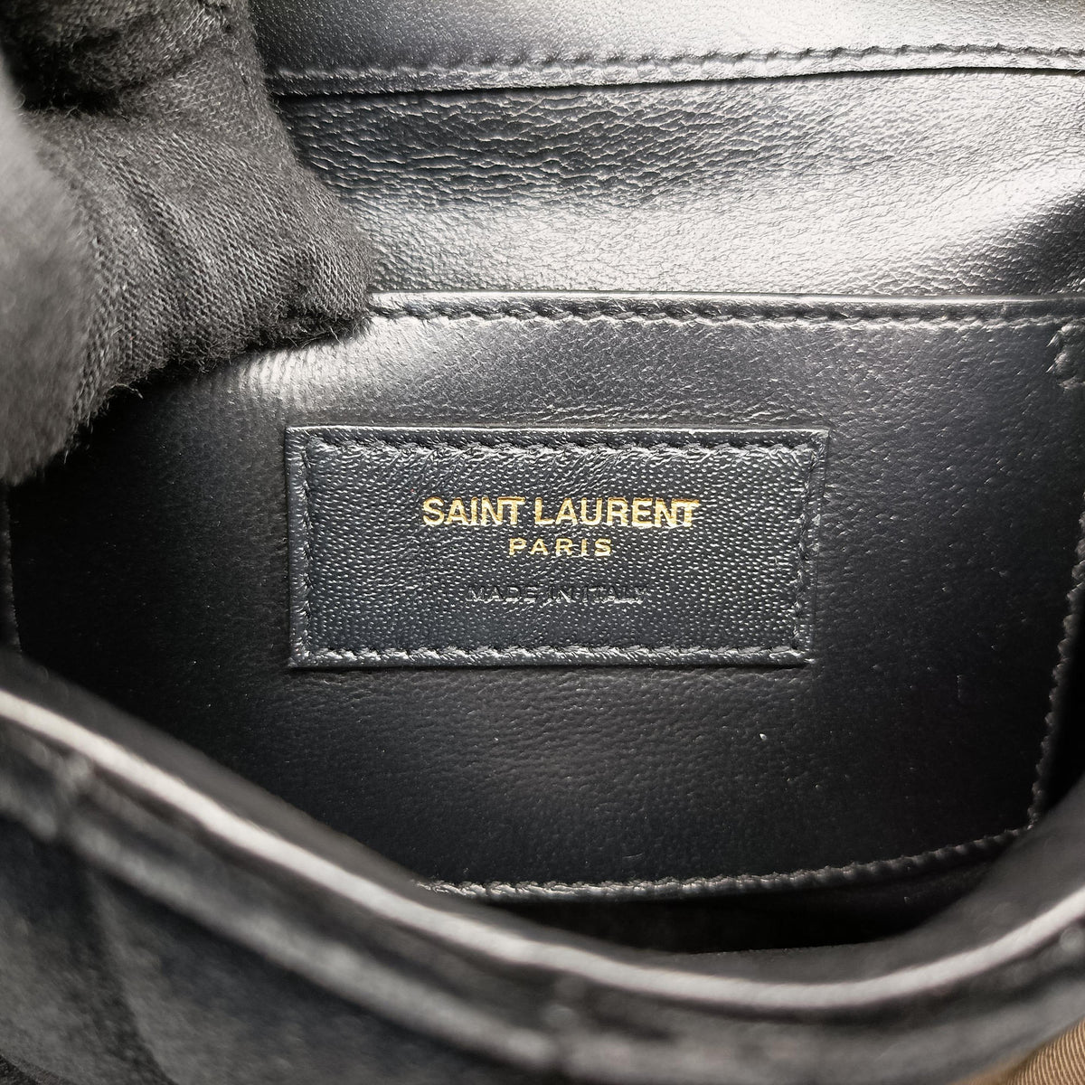 Vintage Yves Saint Laurent VICKY Black velour 538439 shoulderbag | stylenewstar
