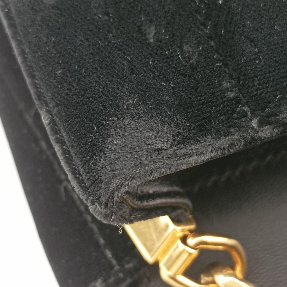 Vintage Yves Saint Laurent VICKY Black velour 538439 shoulderbag | stylenewstar