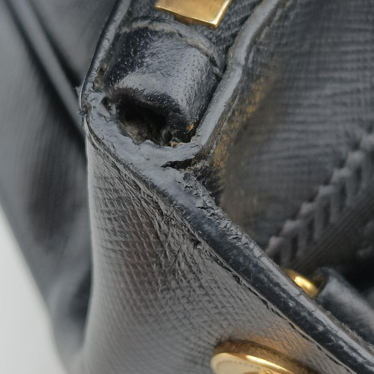 Pre-owned Prada Galleria Black SAFFIANO Leather BN2274 shoulderbag | stylenewstar