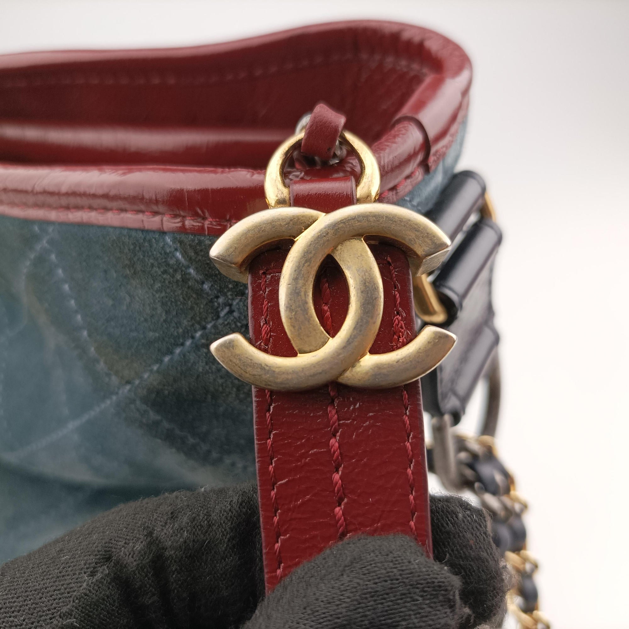 Pre-owned Chanel GABRIELLE Blue×Black×Red Leather×Suede A93825 shoulderbag | stylenewstar