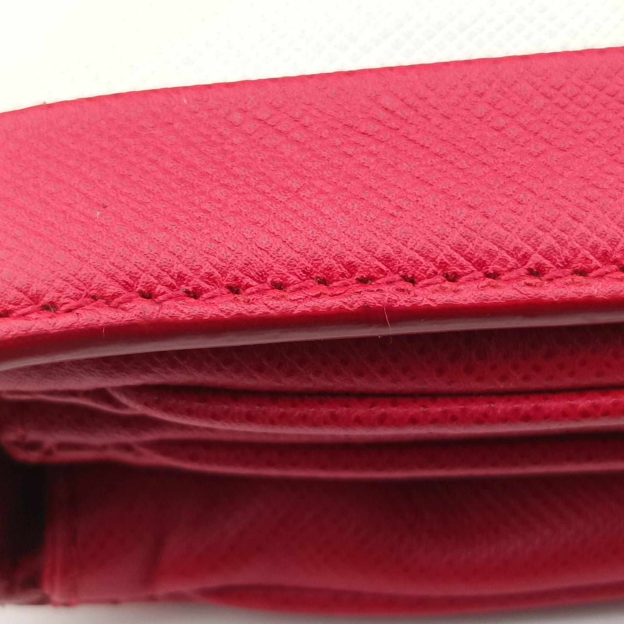 Vintage Prada stripe Baiade Red×white SAFFIANO Leather 1BD009 shoulderbag | stylenewstar