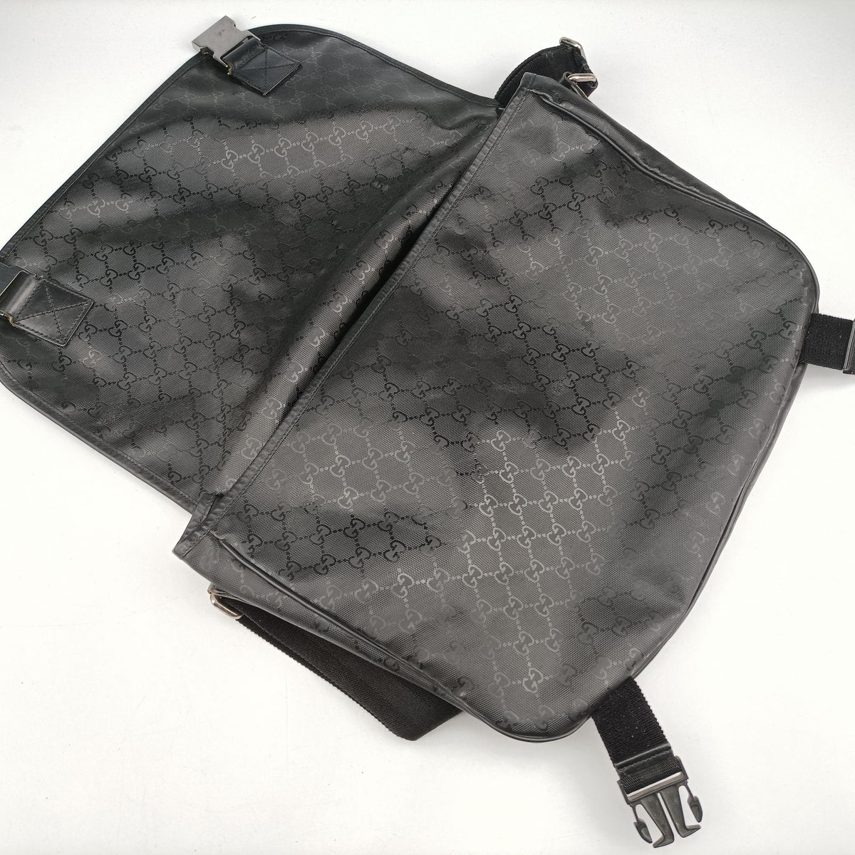 Pre-owned Gucci GG Imprime Messenger Black PVC coated canvas 201725 shoulderbag | stylenewstar