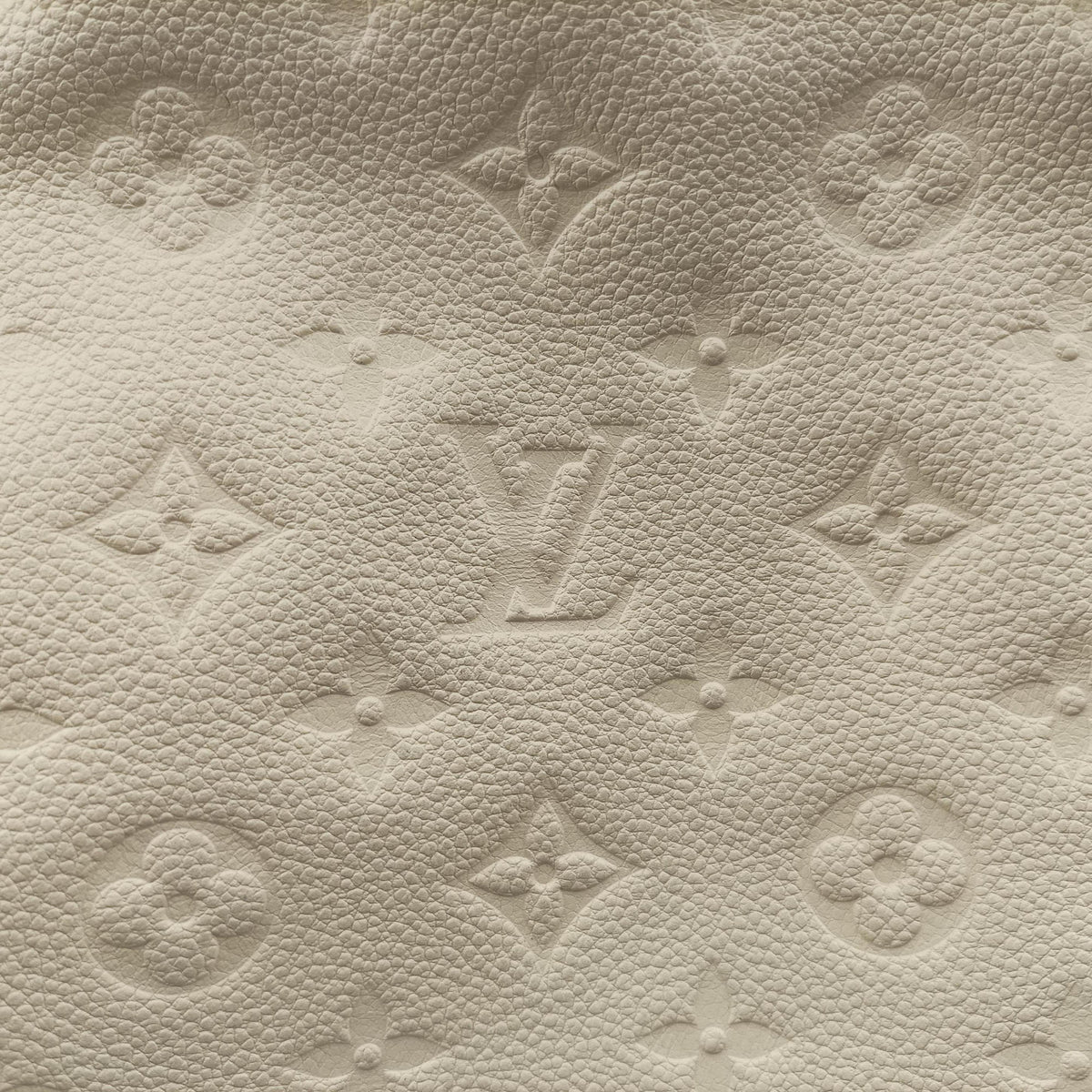 Pre-owned Louis Vuitton ARTSY MM NEIGE Monogram Empreinte M93449 handbag | stylenewstar