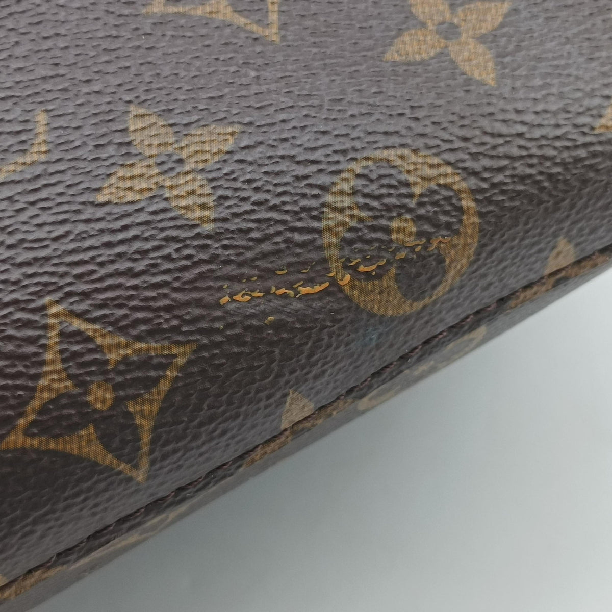 Pre-owned Louis Vuitton NeoNoe BROWN×Noir Monogram Canvas M44020 shoulderbag | stylenewstar