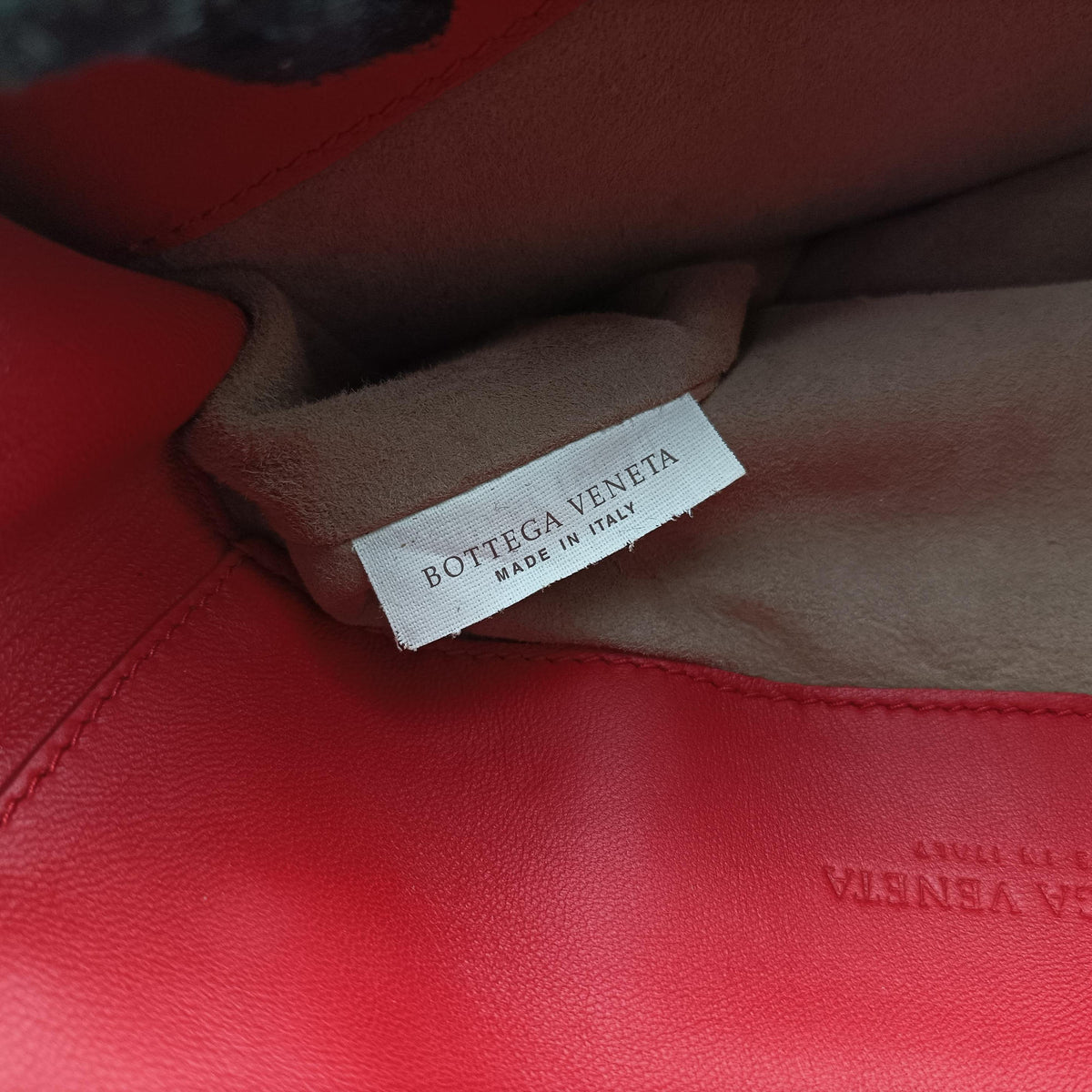 Vintage Bottega Veneta Luna Intrecciato Red lambskin  shoulderbag | stylenewstar