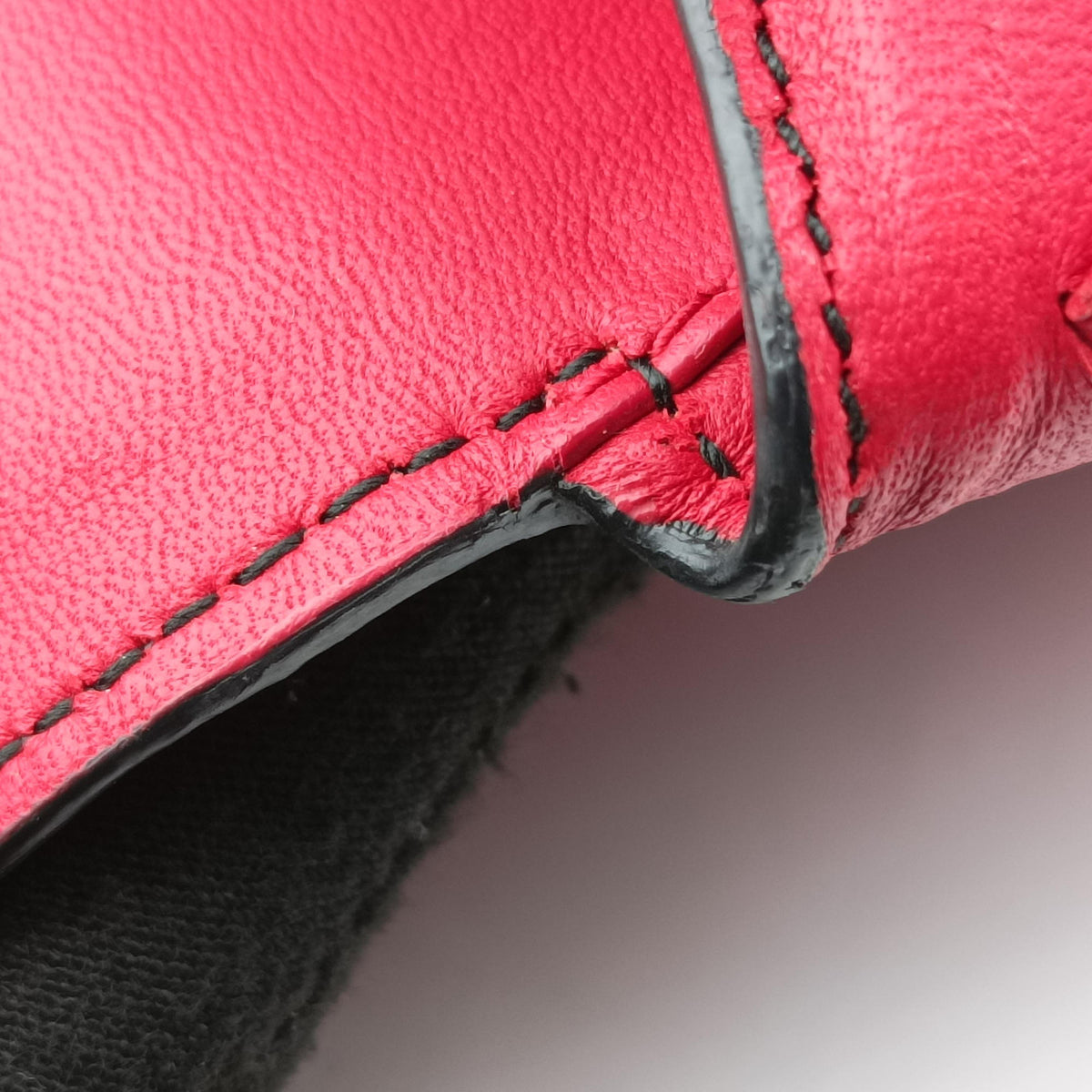 Vintage Bottega Veneta Luna Intrecciato Red lambskin  shoulderbag | stylenewstar